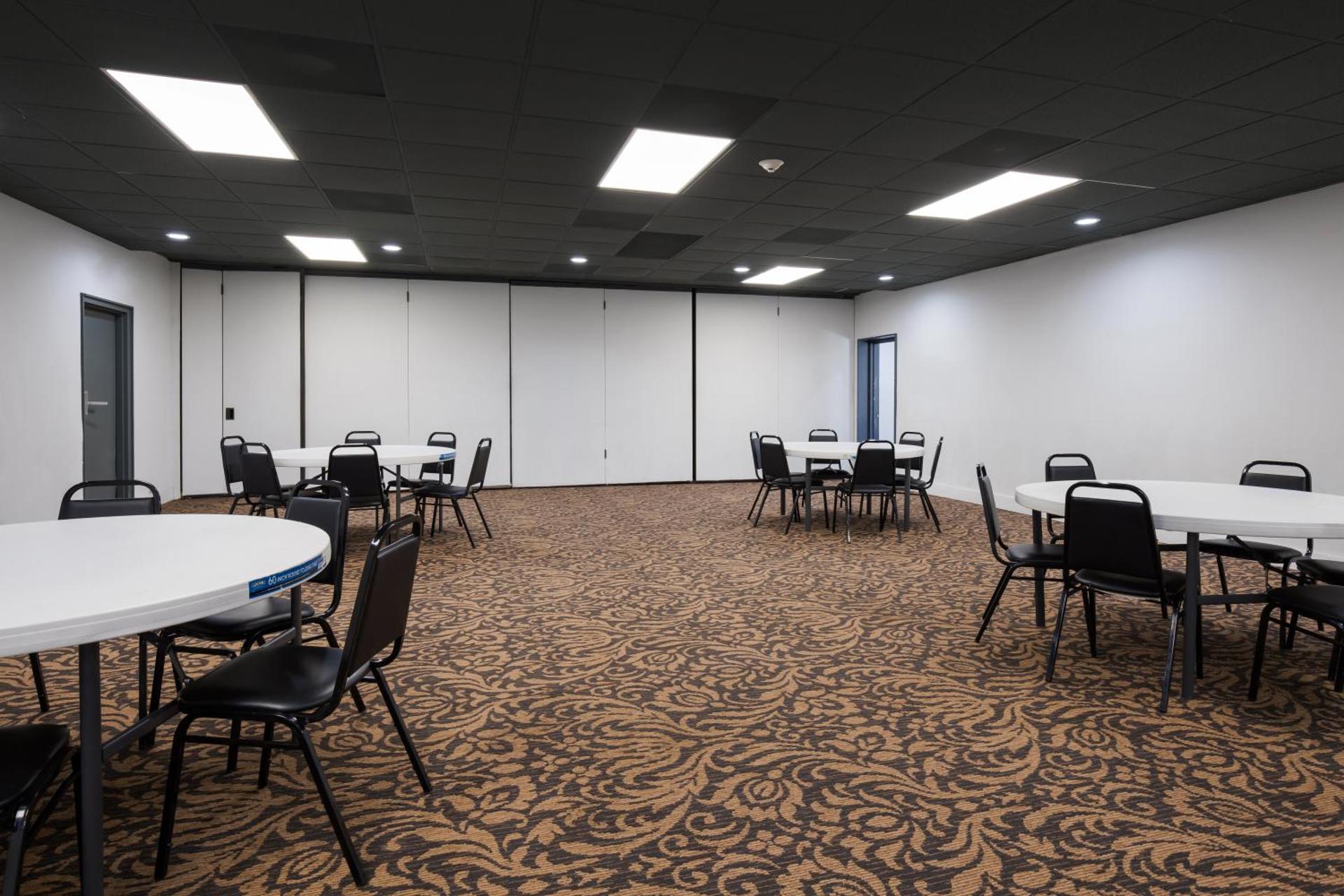 Meeting/conference room