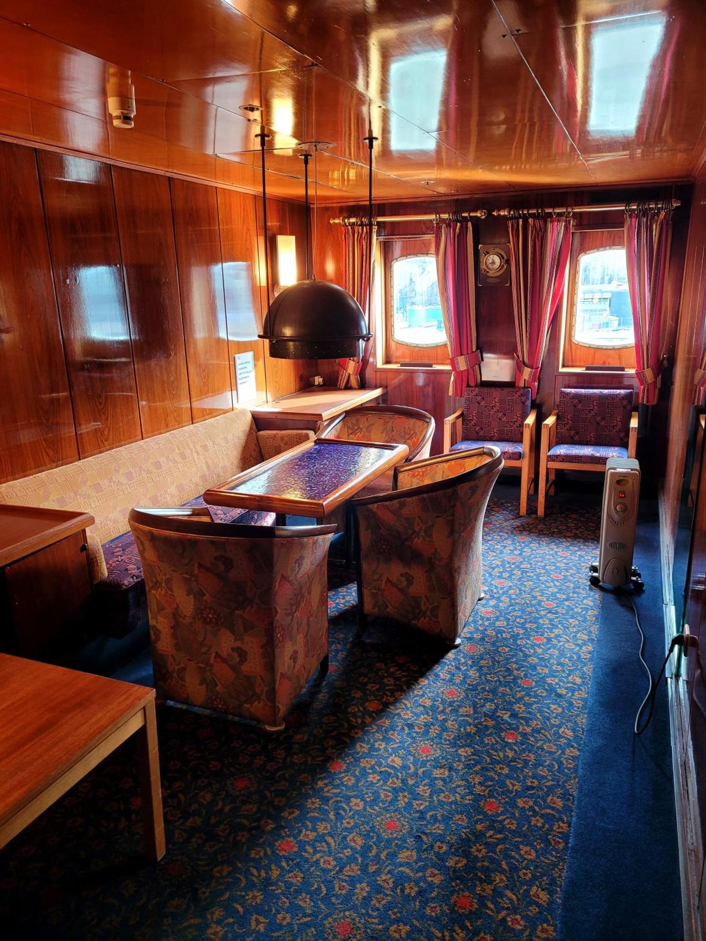 Meeting/conference room