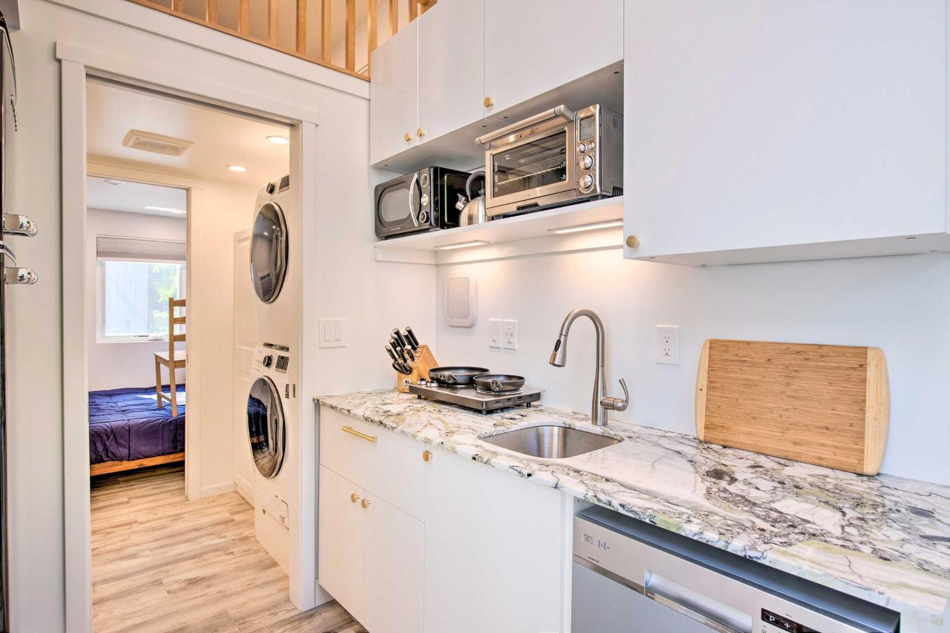 Convenient Salt Lake Tiny Home with Chic Interior!