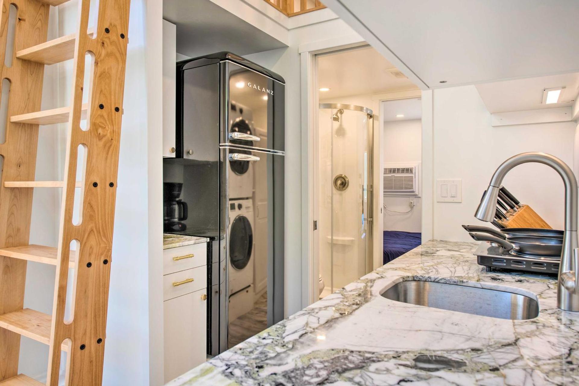 Convenient Salt Lake Tiny Home with Chic Interior!