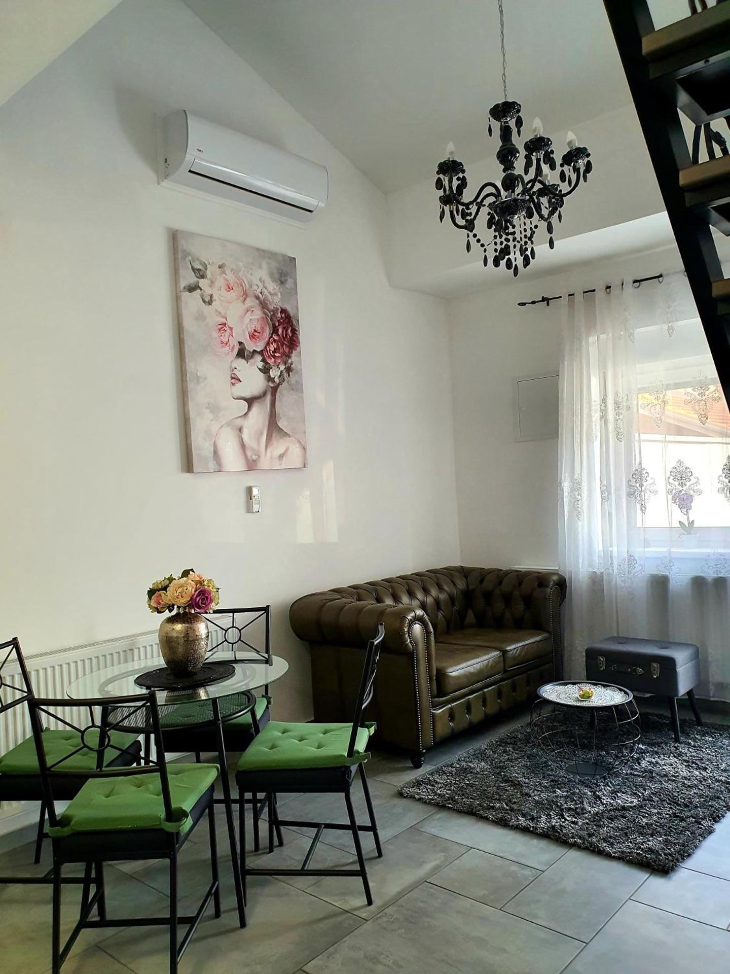 Central Luxury Apartments