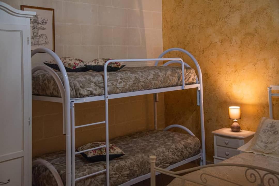 Triple Room with Bathroom