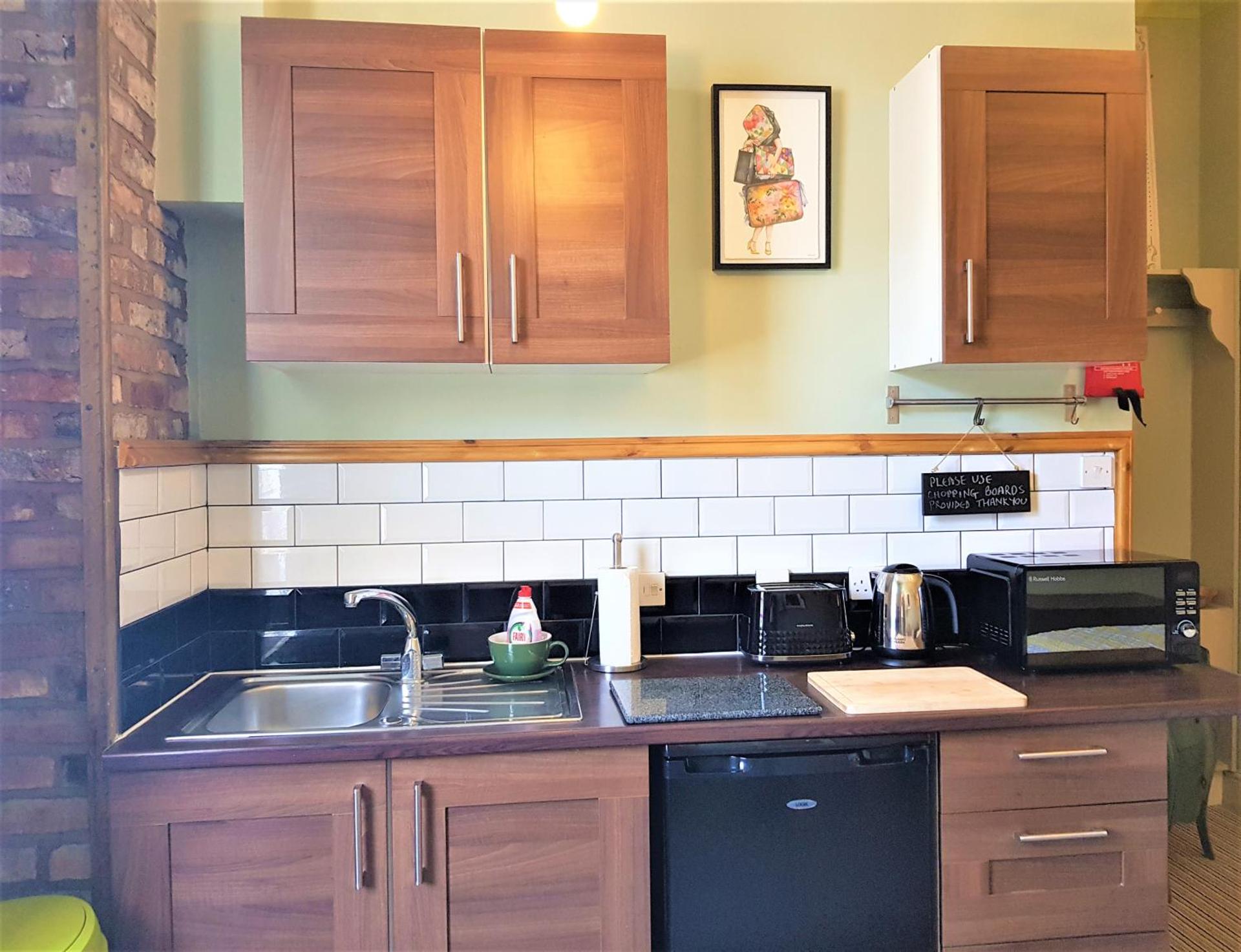 Kitchen or kitchenette