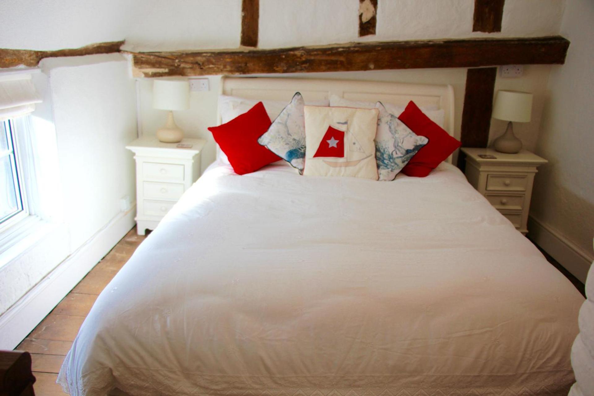 Romantic* Castle on the Hill Cottage *Framlingham