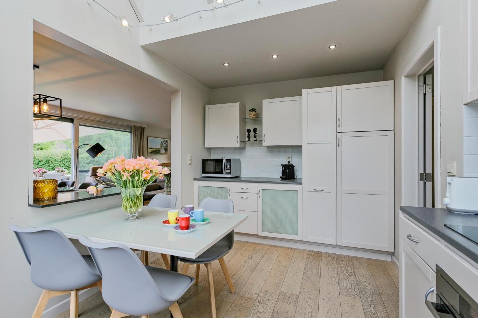 Vakantievilla met luxe en sauna in duinenreservaat