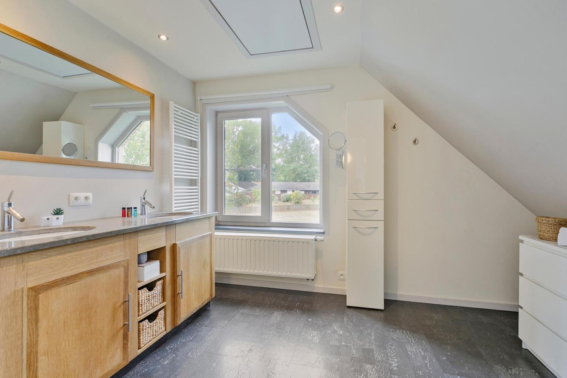 Vakantievilla met luxe en sauna in duinenreservaat