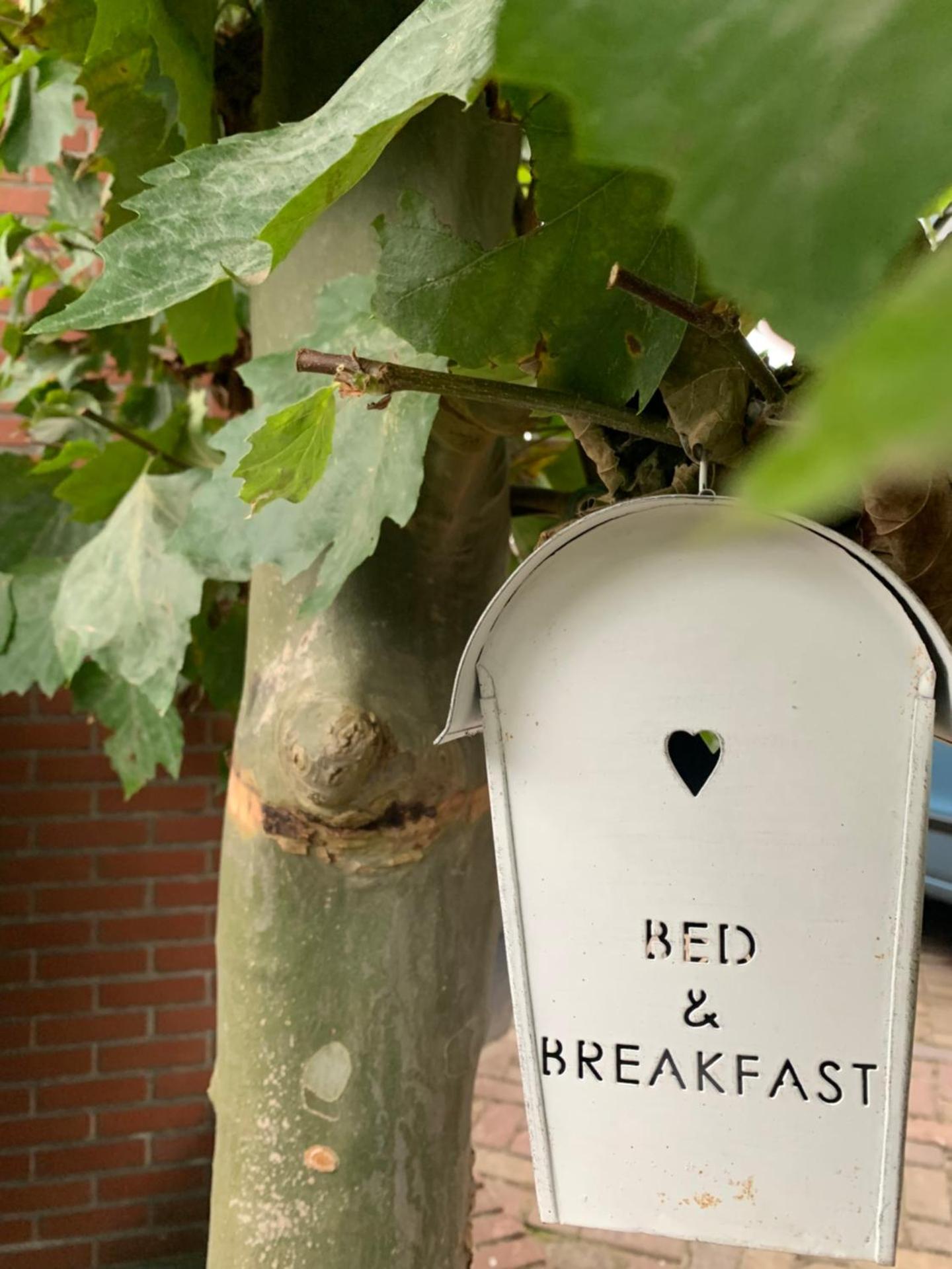Bed & Breakfast "aan de banis"