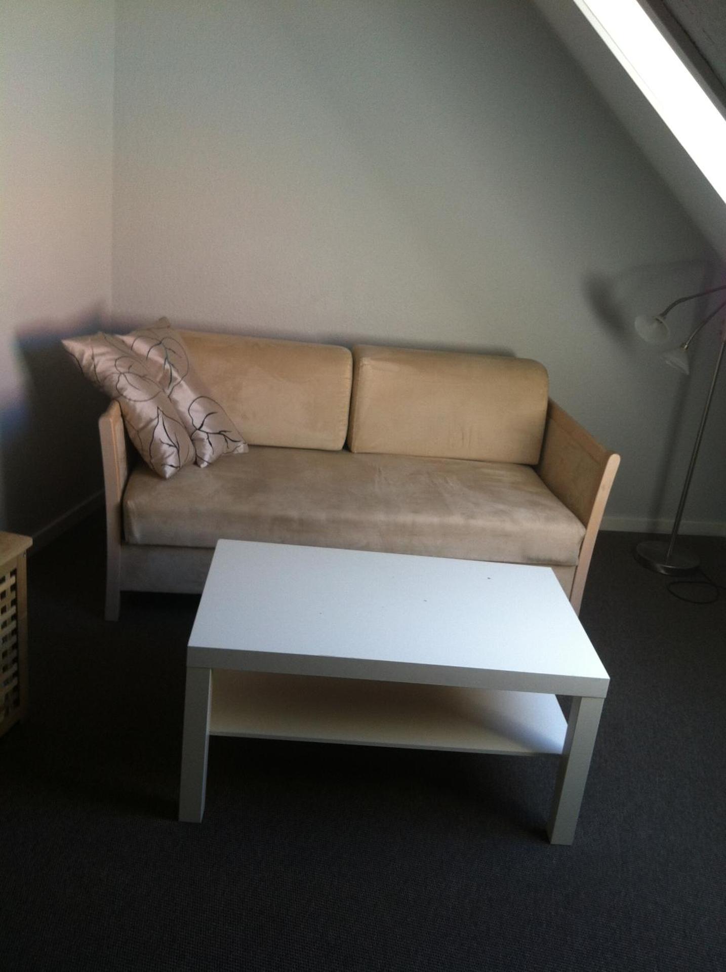 Family Room (2 Adults + 2 Children)