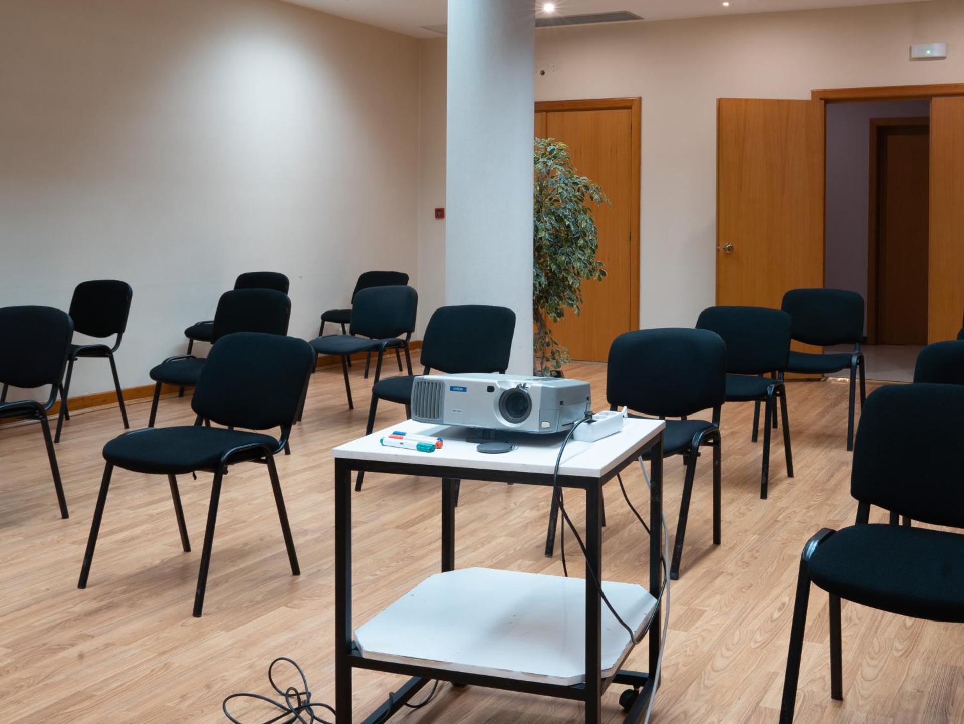 Meeting/conference room