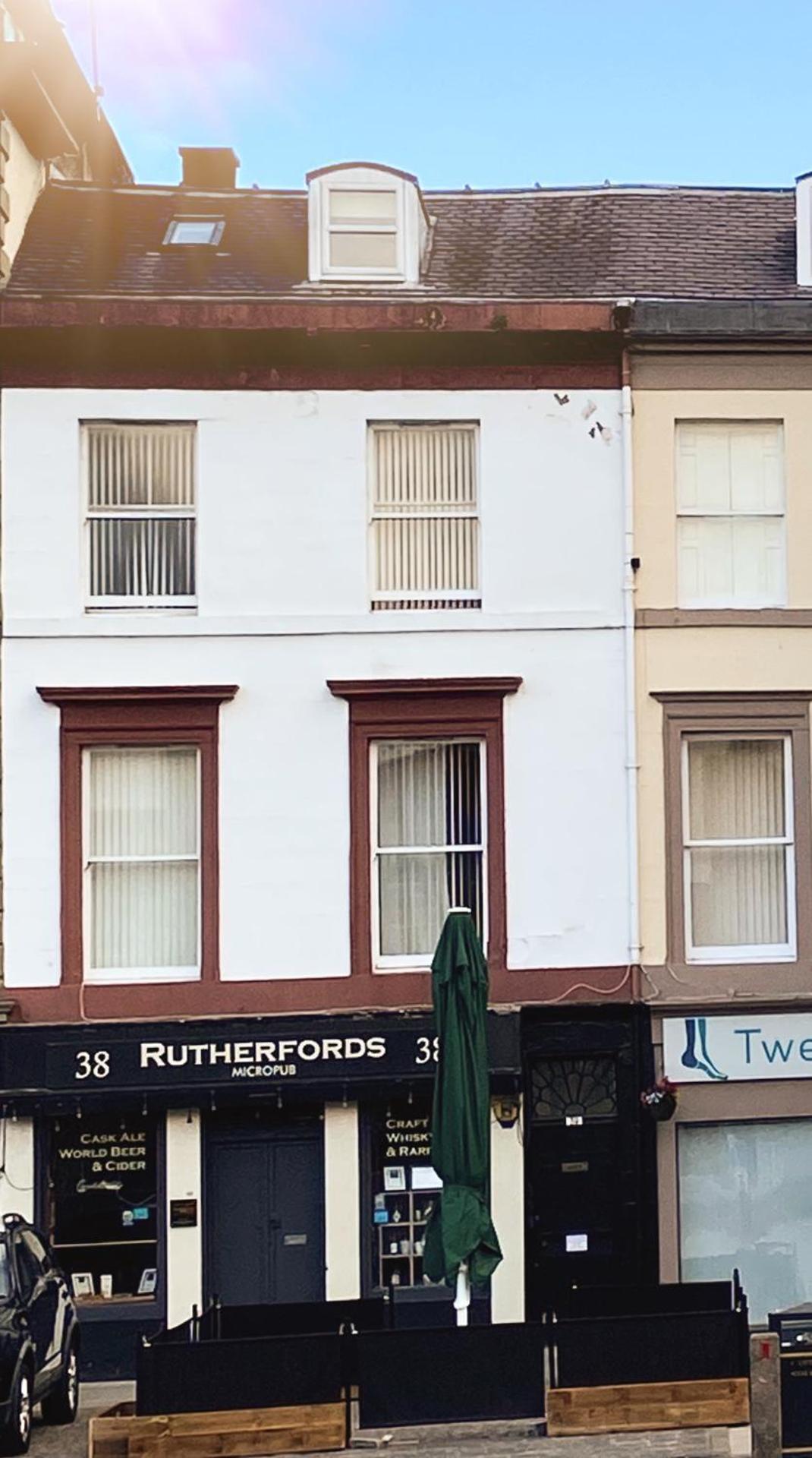 Studio Apartments on the Square