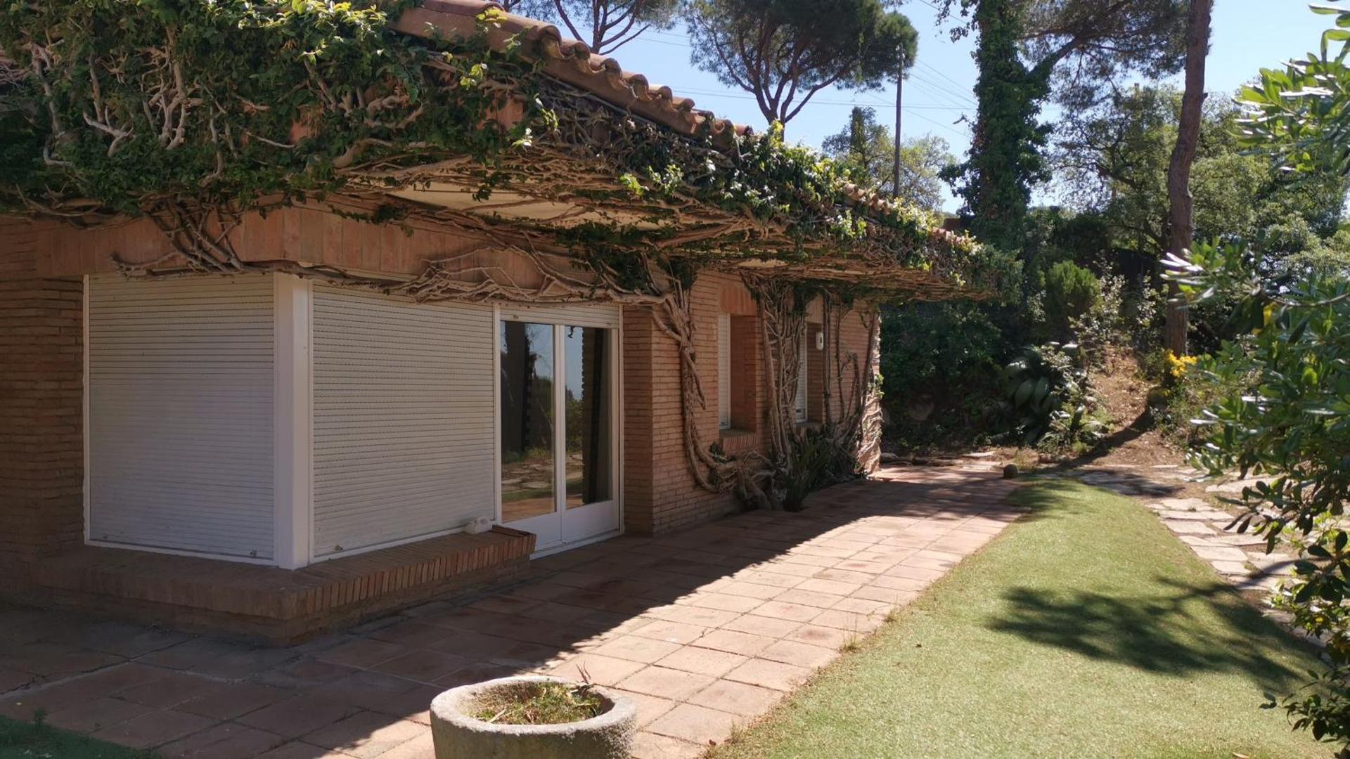 Villa Maresme & Villa Rosa