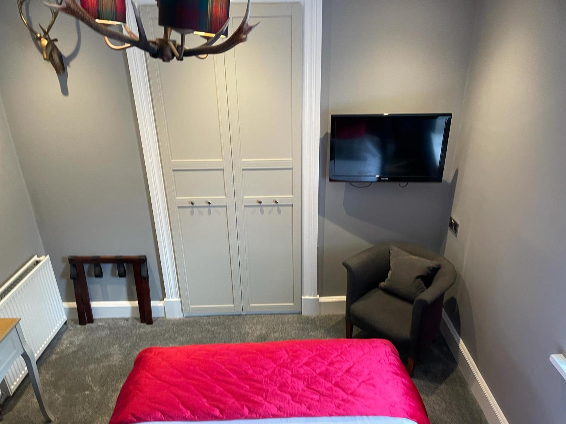 The Original Rosslyn Inn