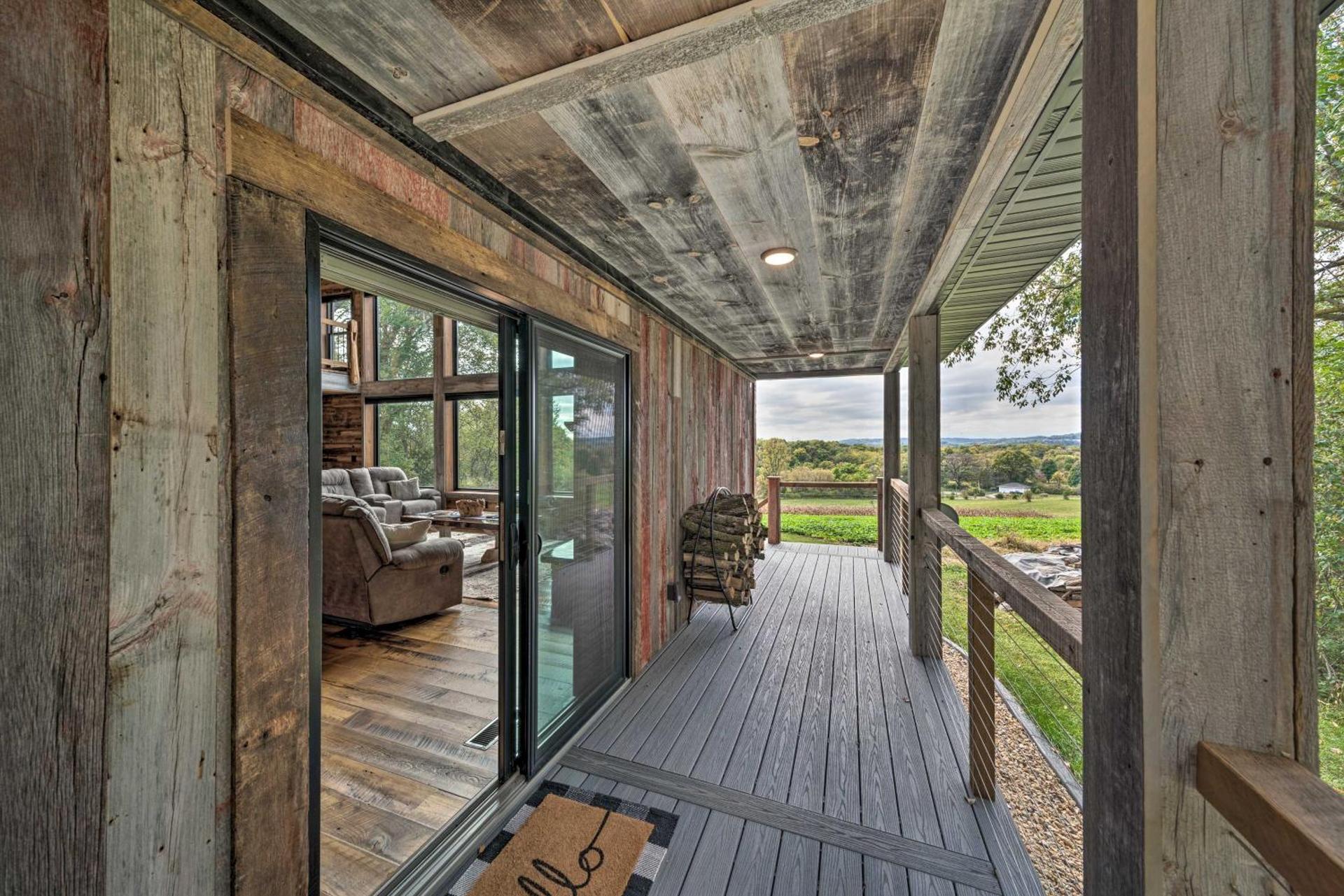 Galena Cabin with Wraparound Porch and Game Room!