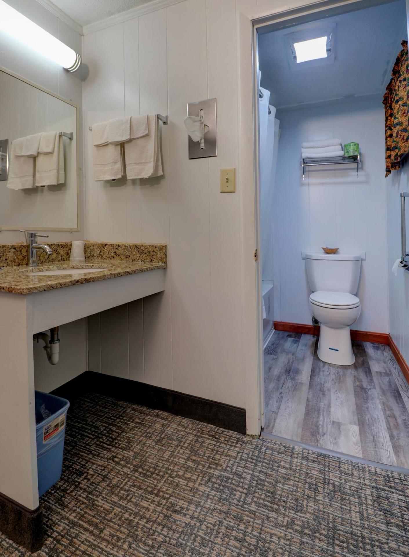 Queen Room with Two Queen Beds - Non-Smoking