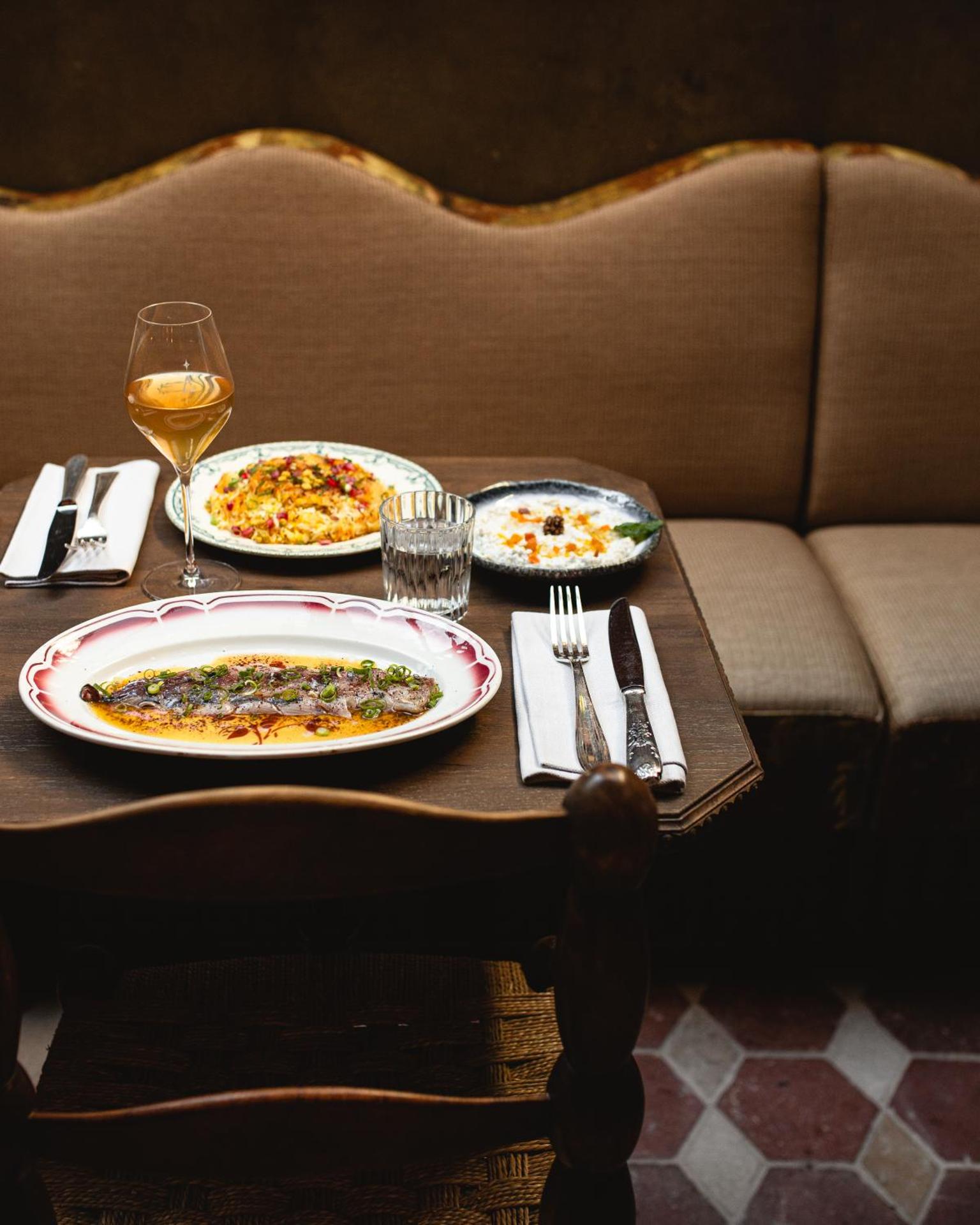 Restaurant/places to eat