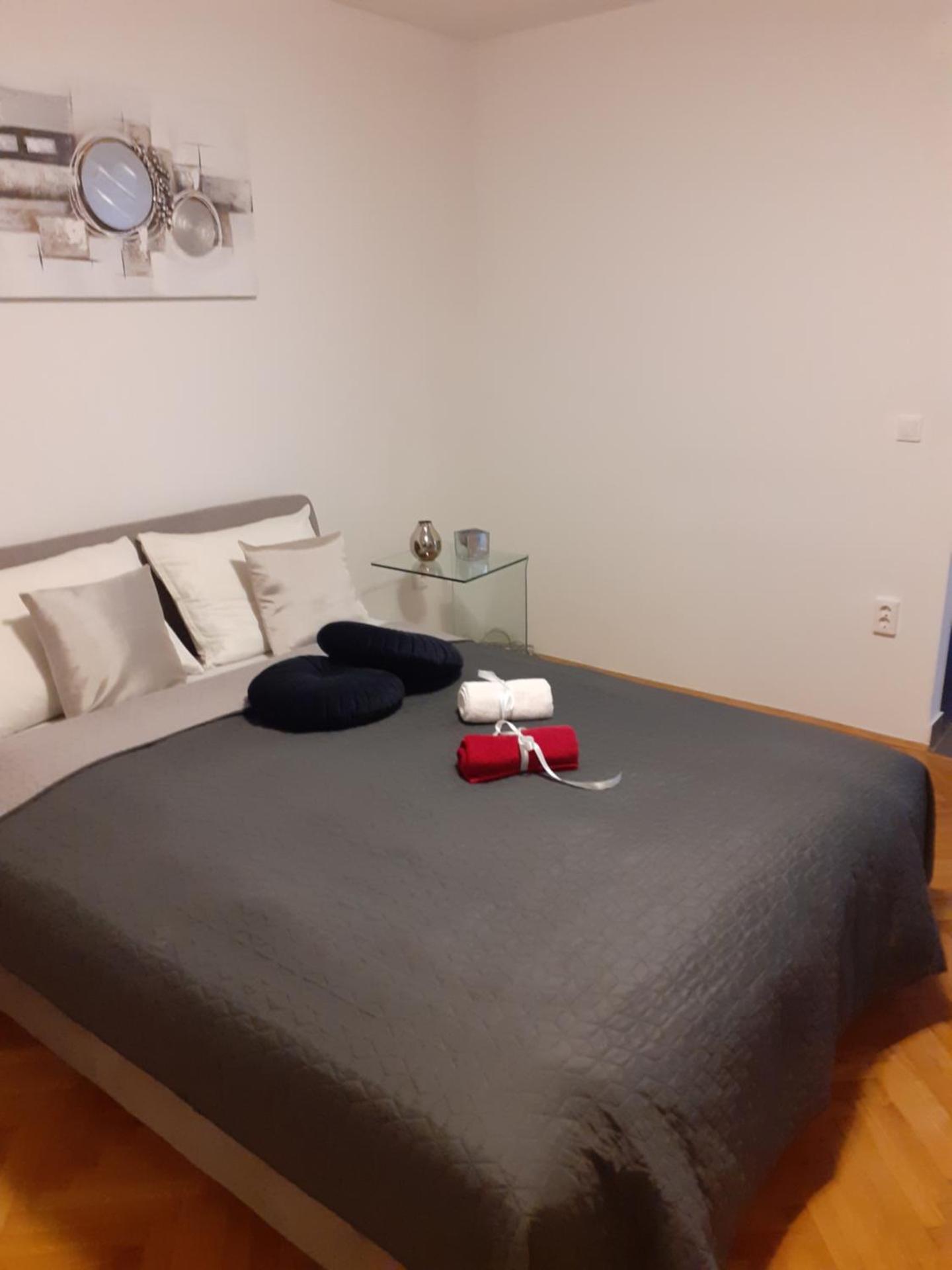 Apartman Sweet penthouse self check-in