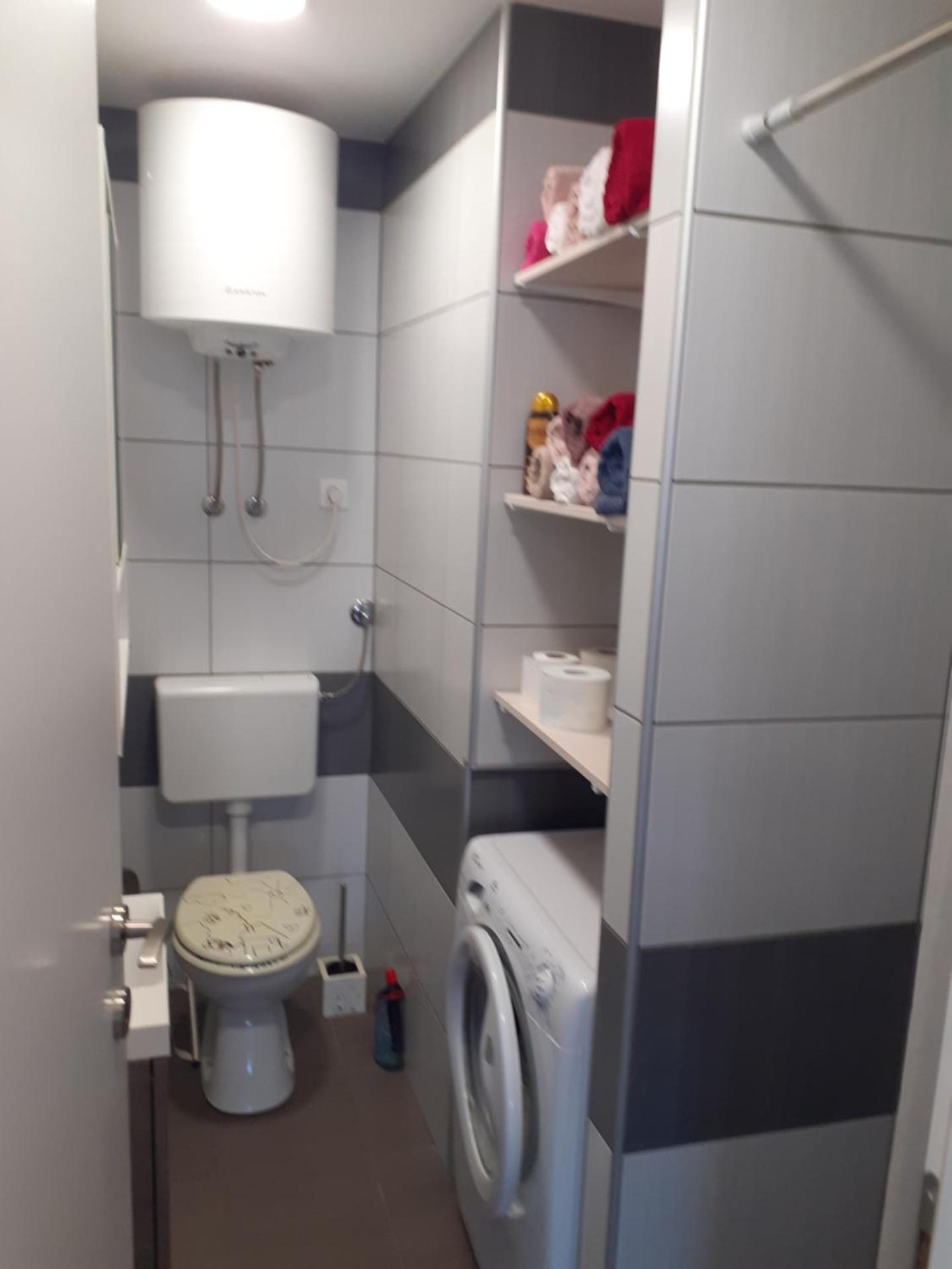 Apartman Sweet penthouse self check-in