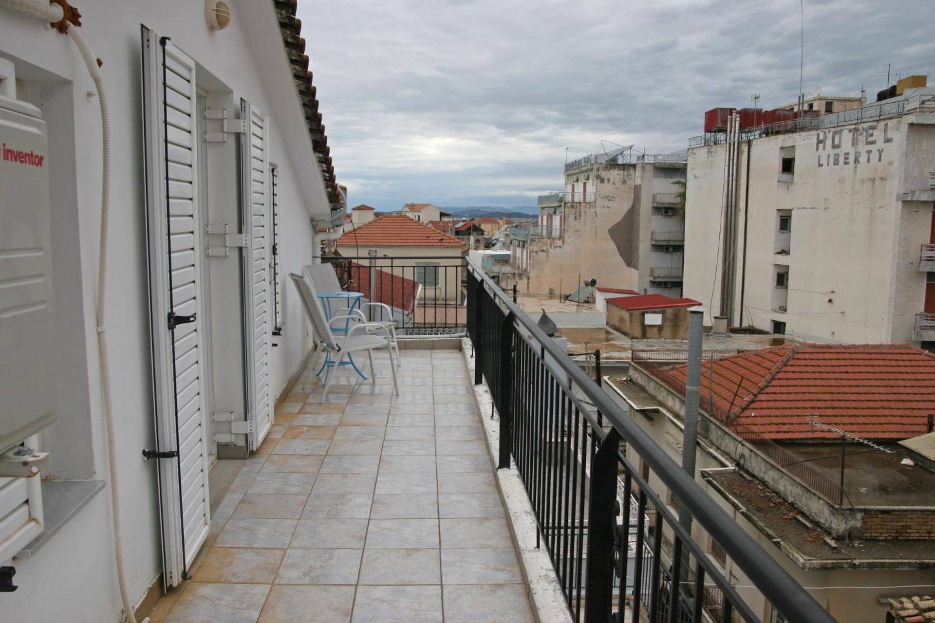 Ρήγας: Όμορφα στο Μεσολόγγι. Δ2