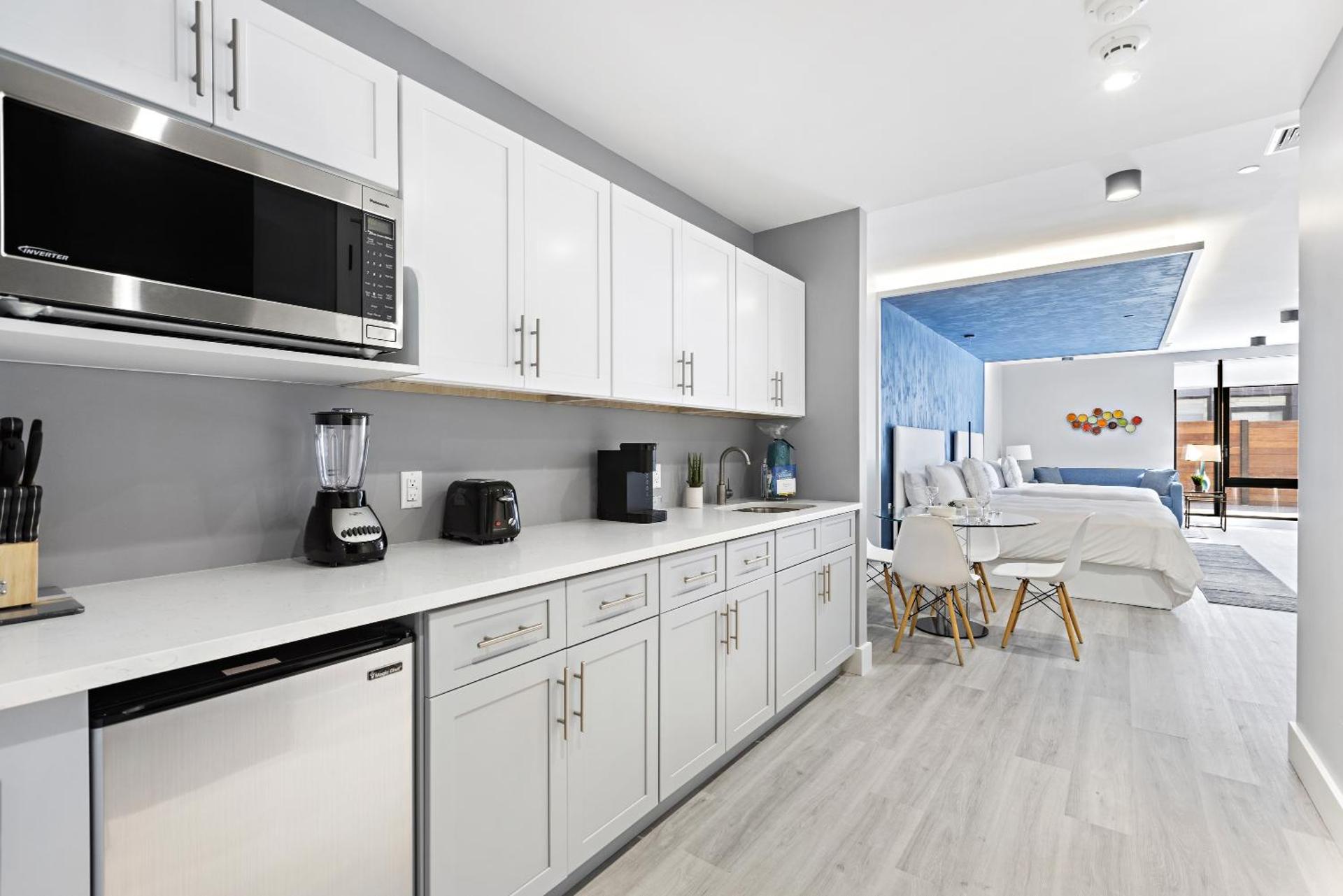 Coffee/tea facilities