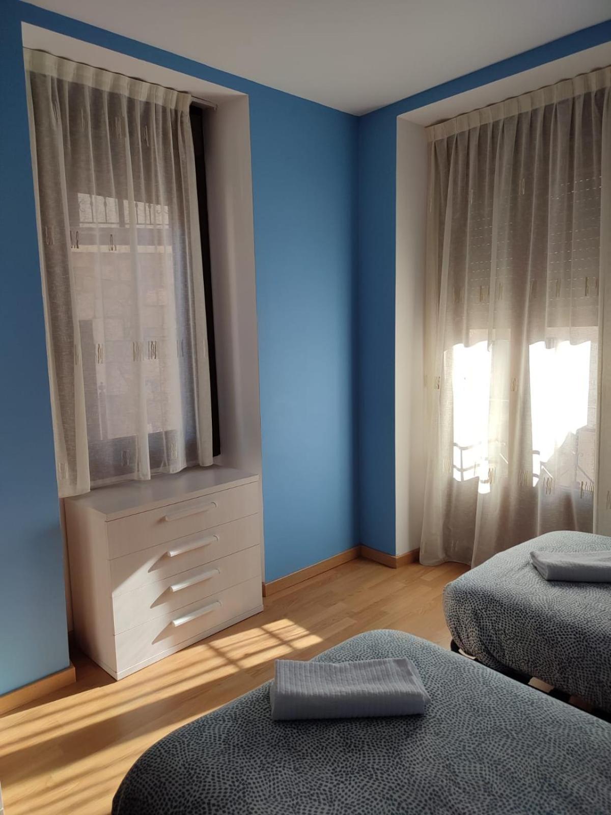 Twin Room with Private Bathroom