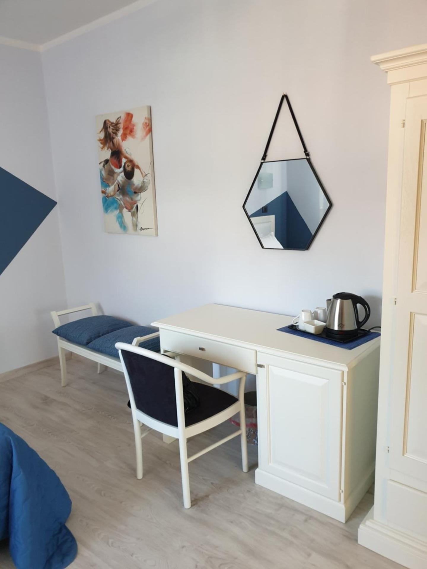 Coffee/tea facilities