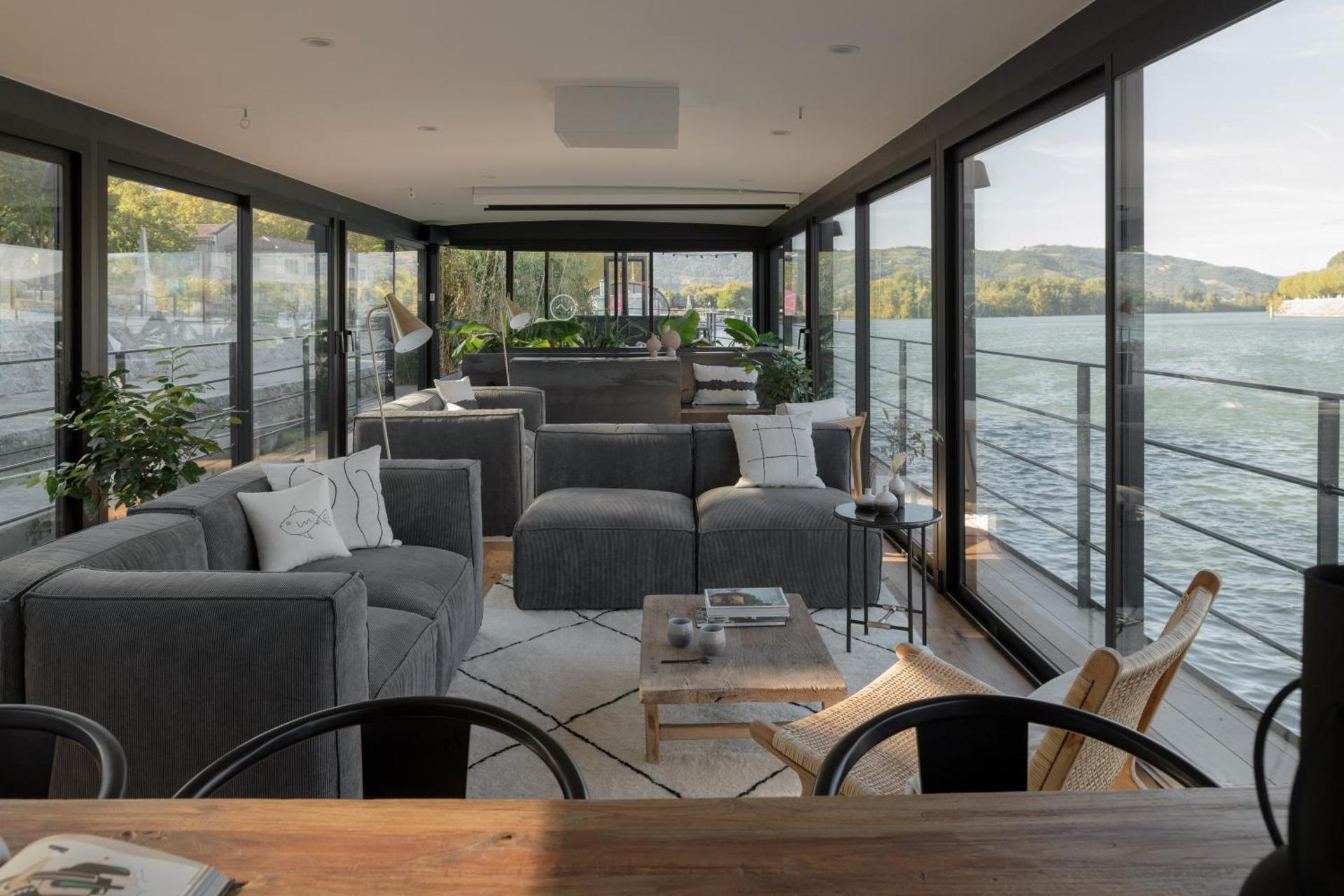 LA PENICHE - Bed And Bicycle - Tournon