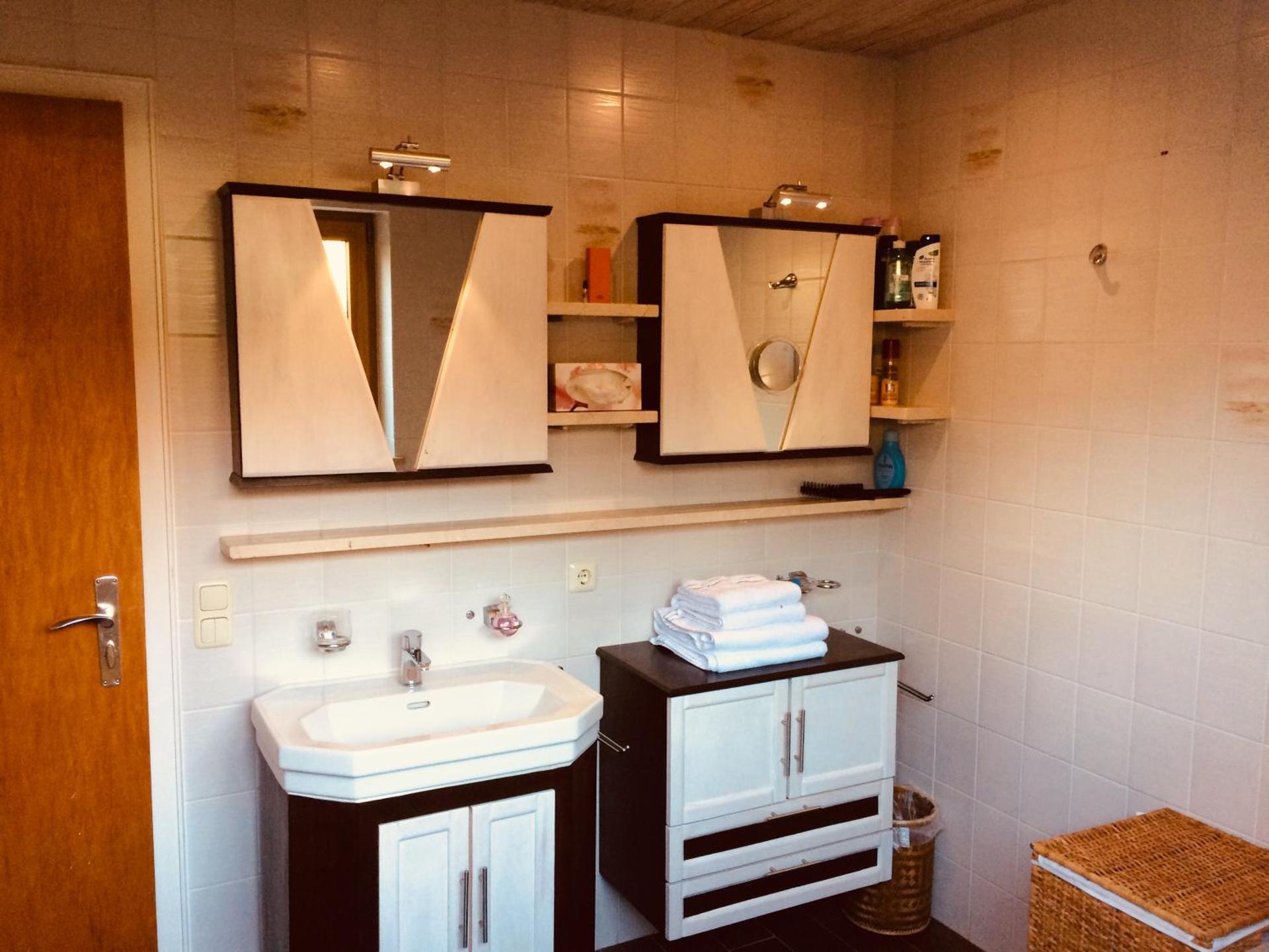 Charmantes Garten-Apartment: Erholung im Chiemgau