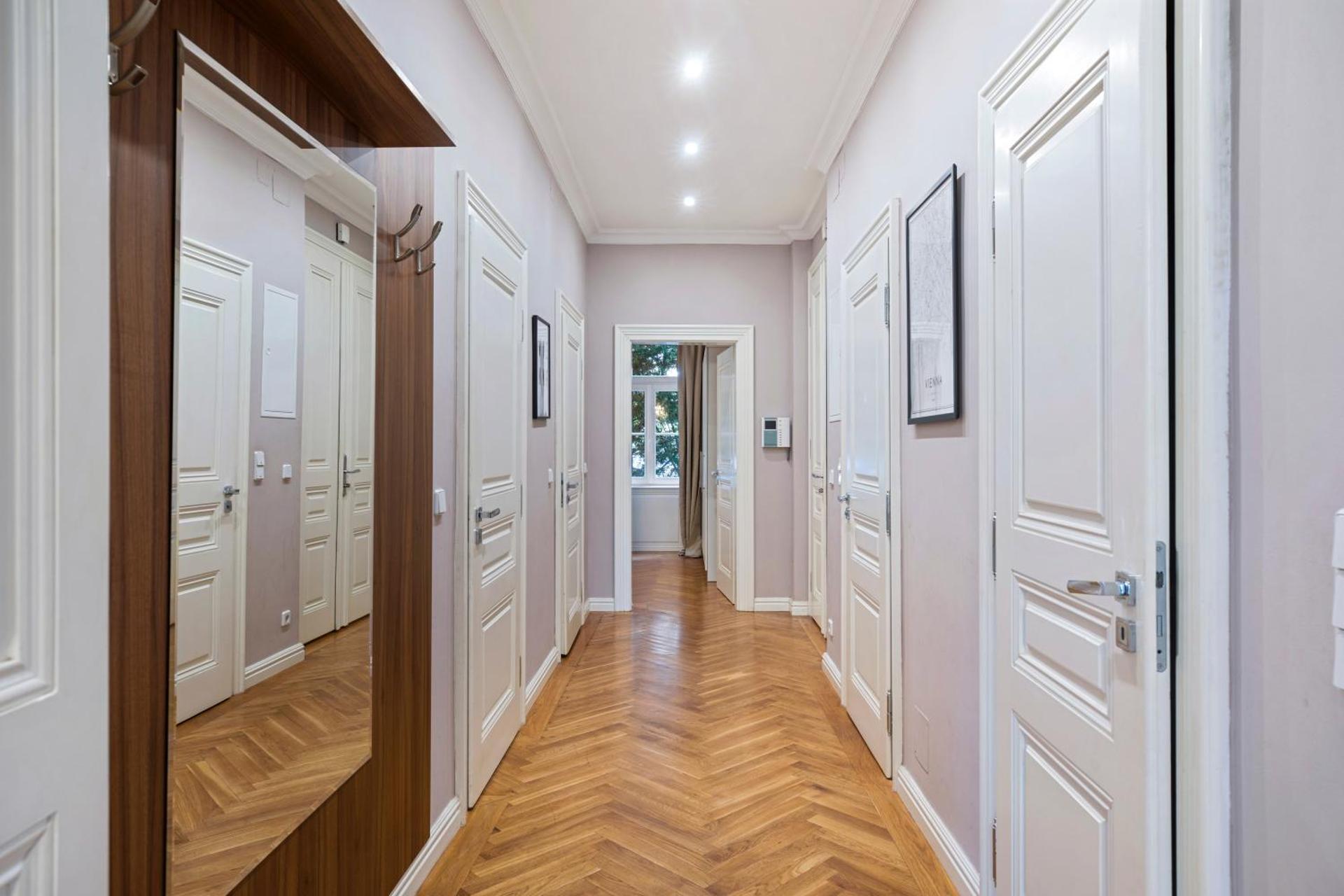 Imperial Apartments Schönbrunn - Contactless Check-In