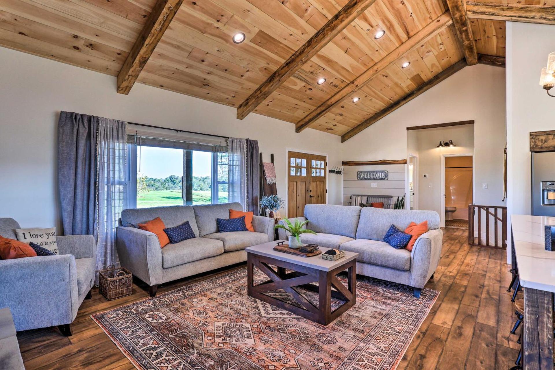 Chic Williamstown Retreat with Pool and Hot Tub!