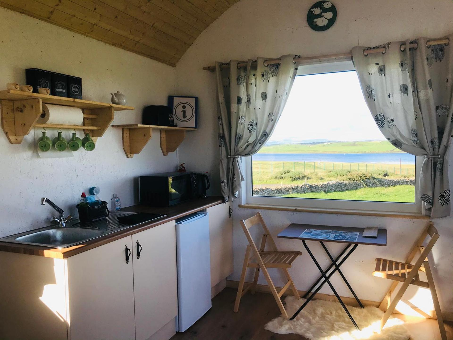 The Snuggly Sheep Shepherd Hut Campview Farm Stay