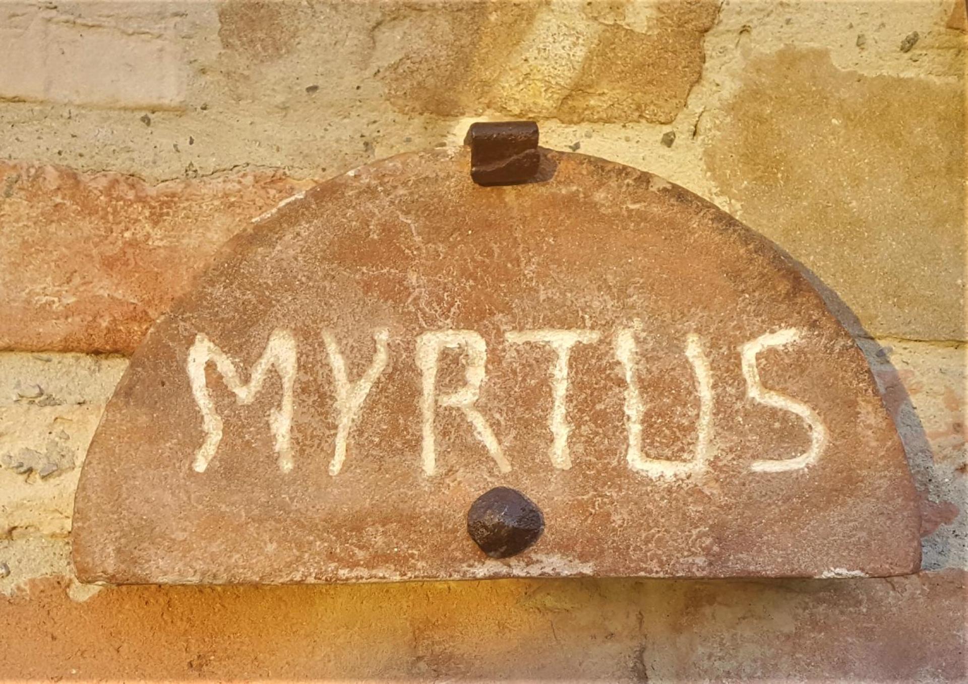 MYRTUS PODERE CUNINA