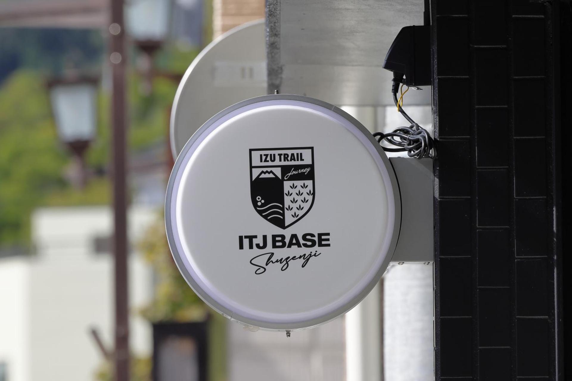 Logo/Certificate/Sign