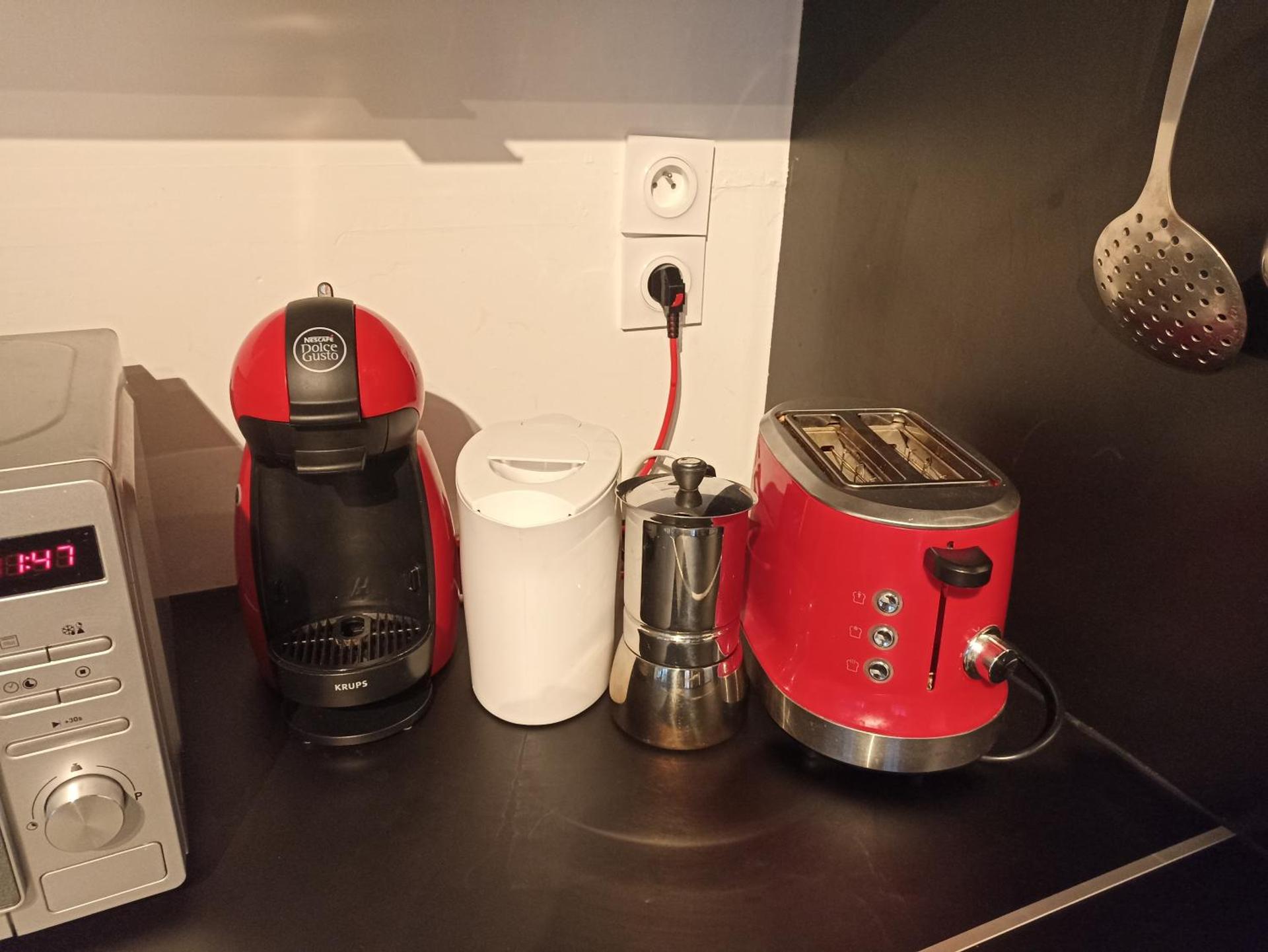 Coffee/tea facilities