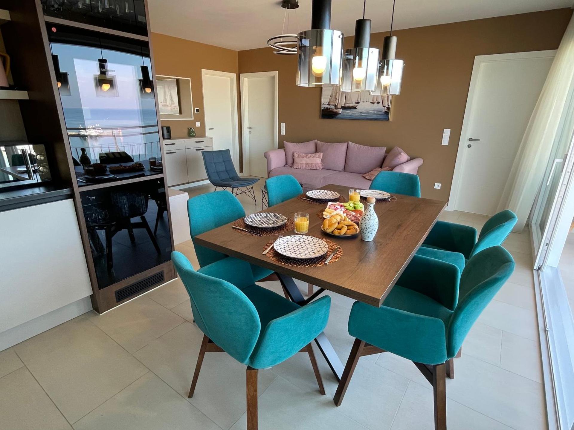 Apartment with Sea View