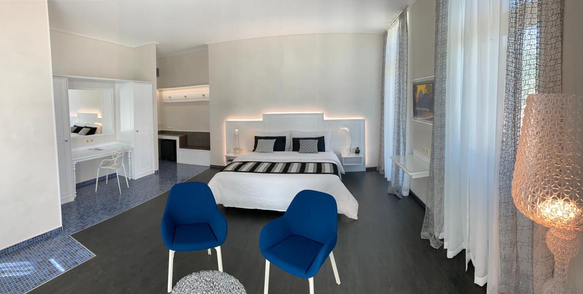 Superior Top Twin Room with Lake View