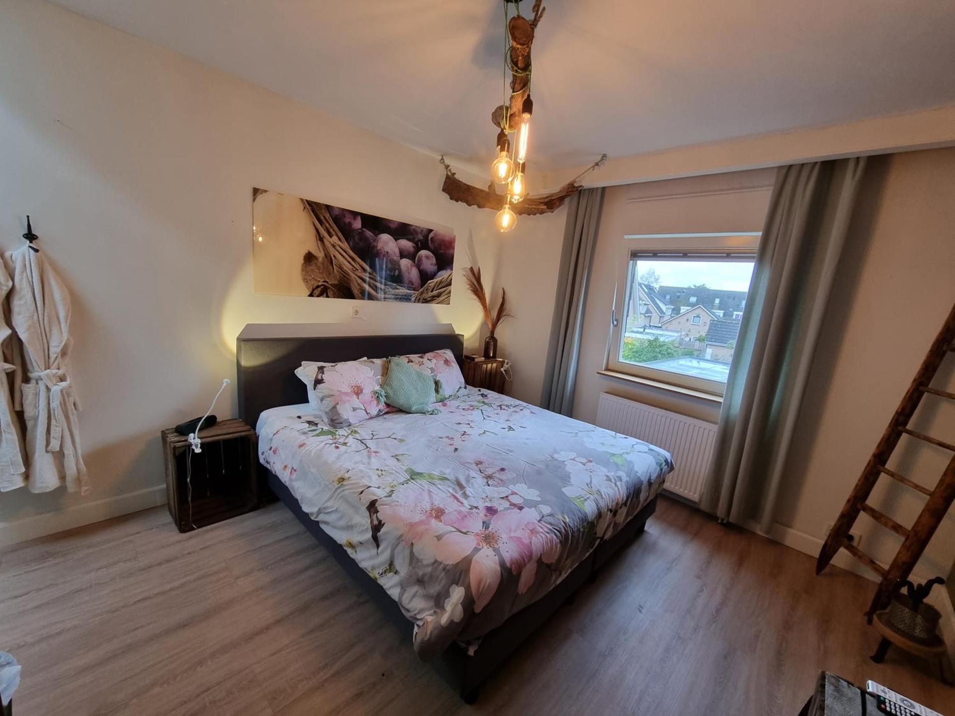 Triple Room with Private Bathroom