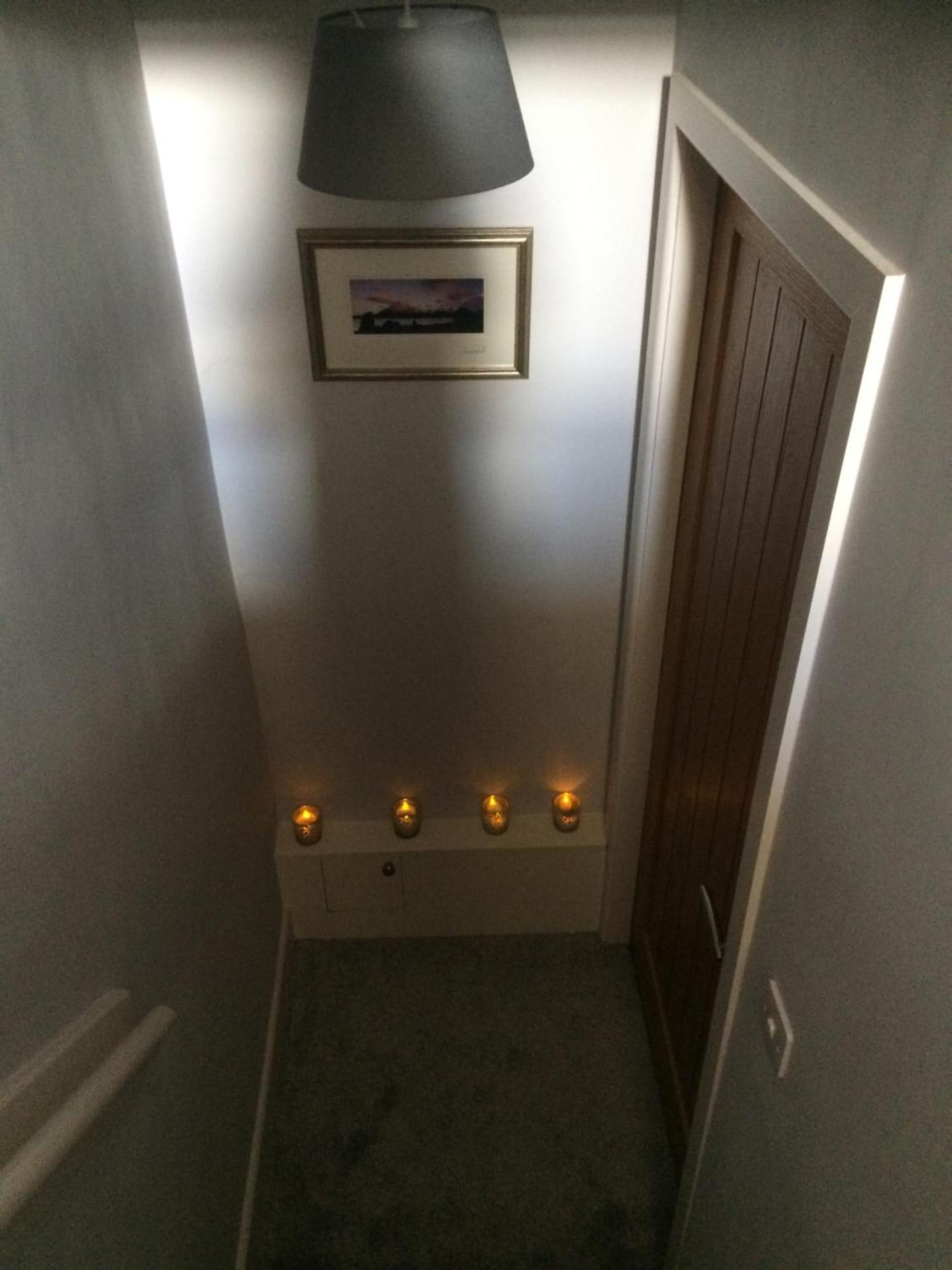 40 Newgate Barnard Castle -Central Location - Court Yard - Dog Friendly - Sleeps 7 - Wood Burner - Complimentary Logs & Wine - Smart TV