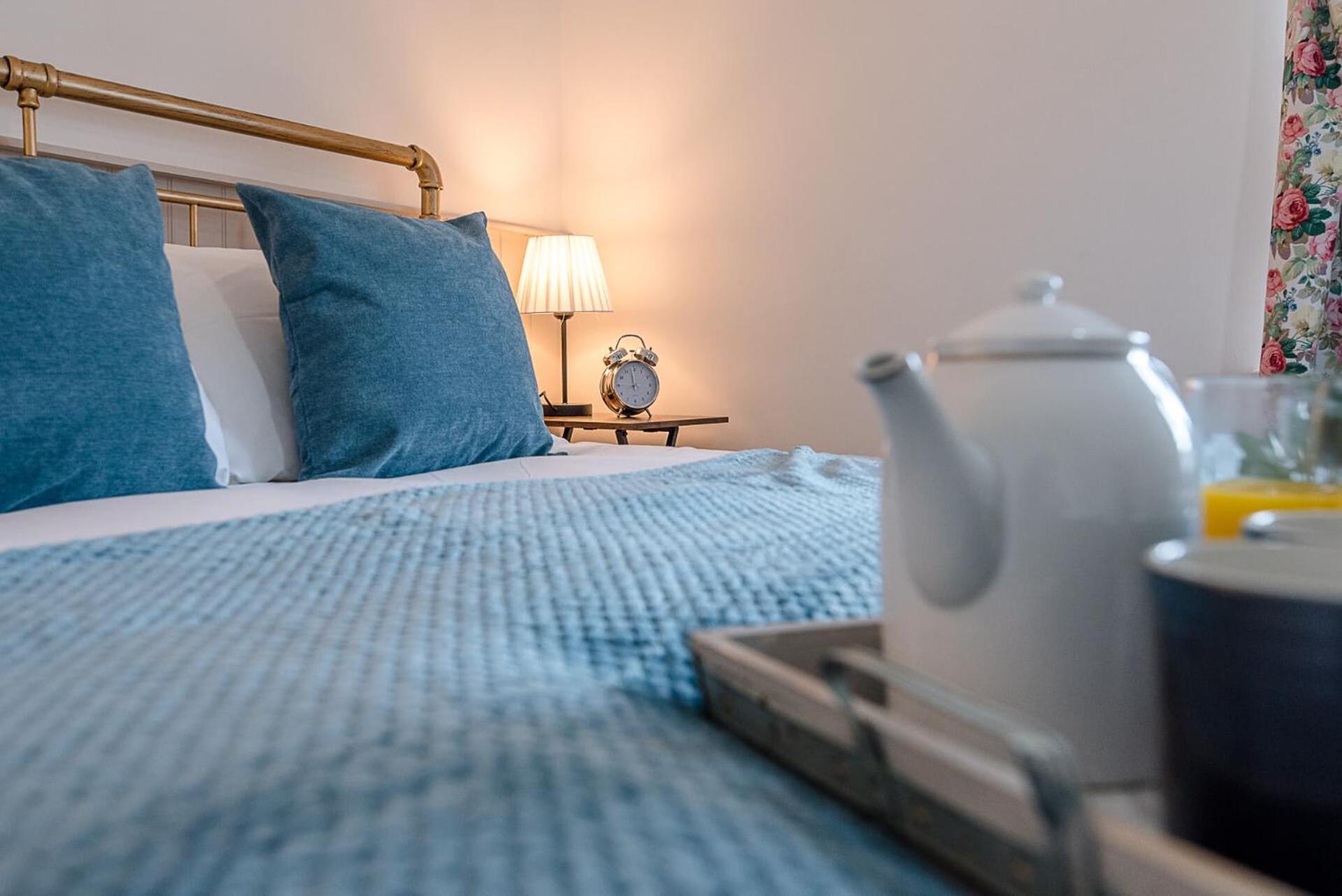 North Cottage, Alderton