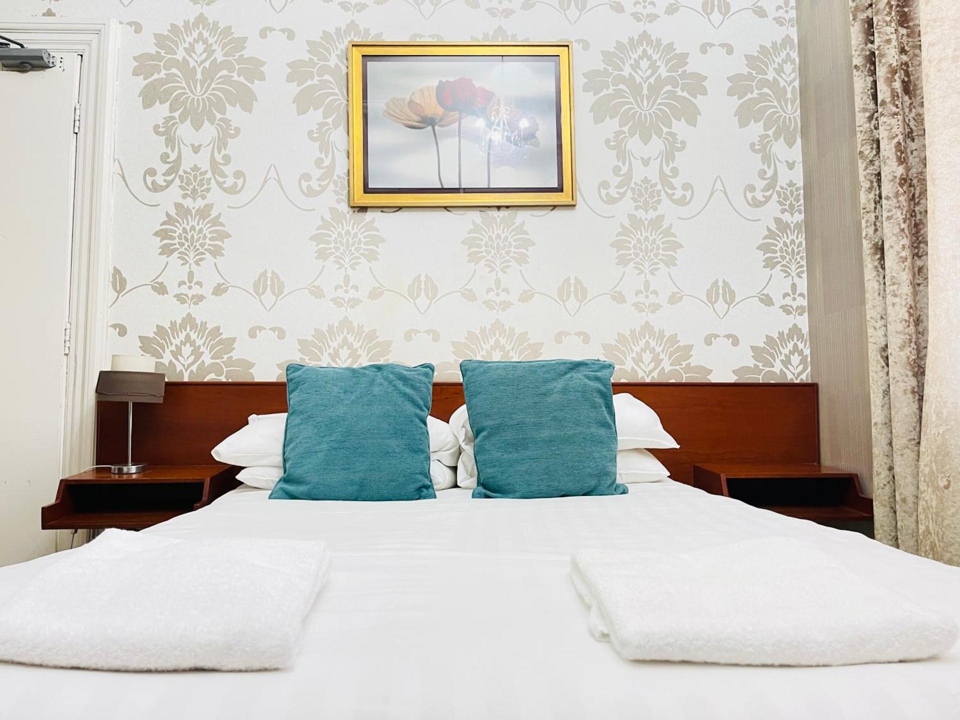 Trivelles Park Hotel