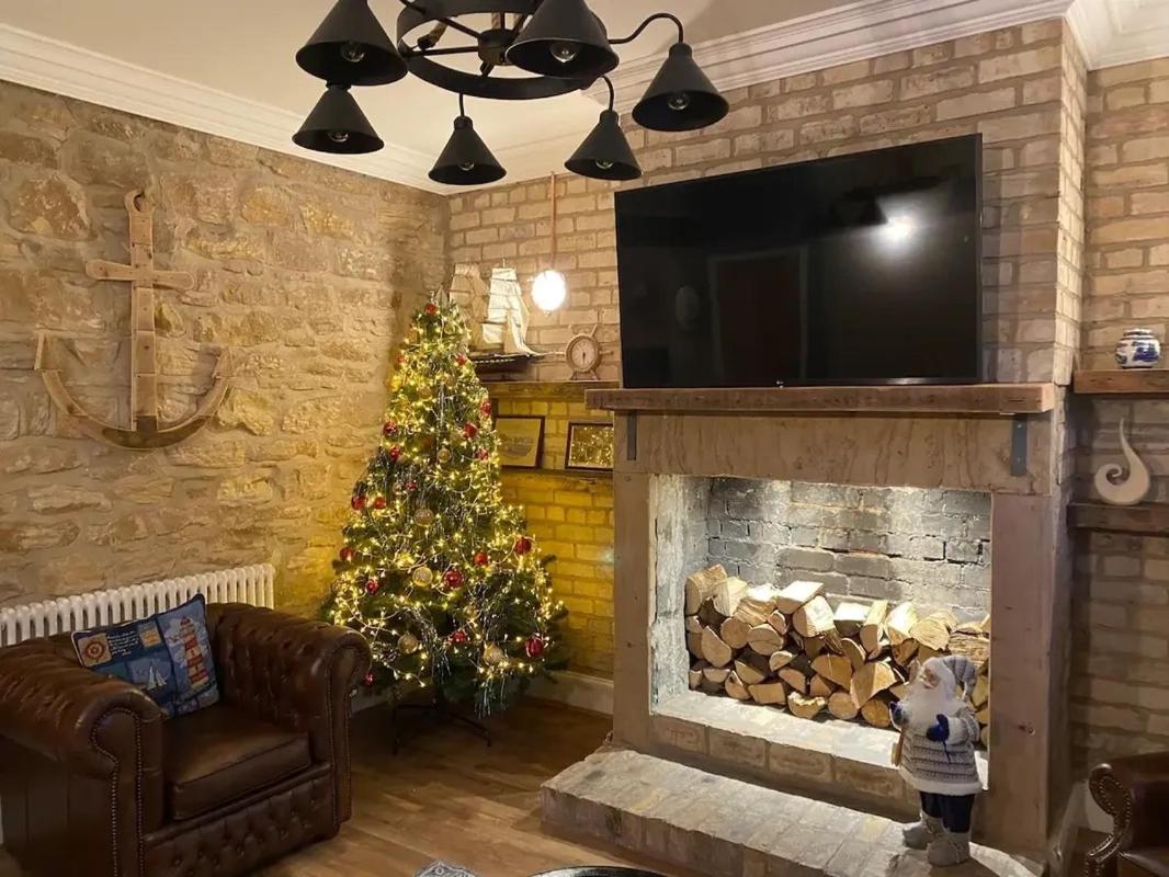 The Captains Nook-Hot tub