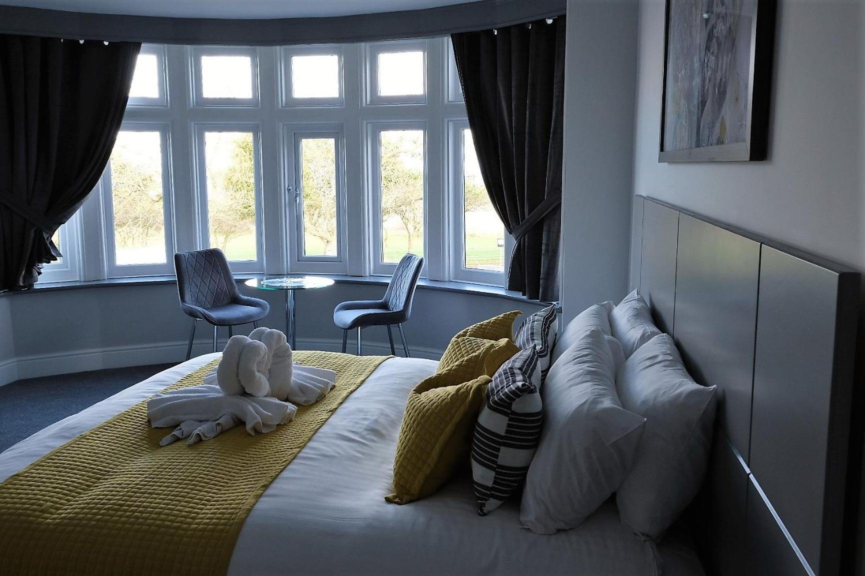 Photo of the whole room