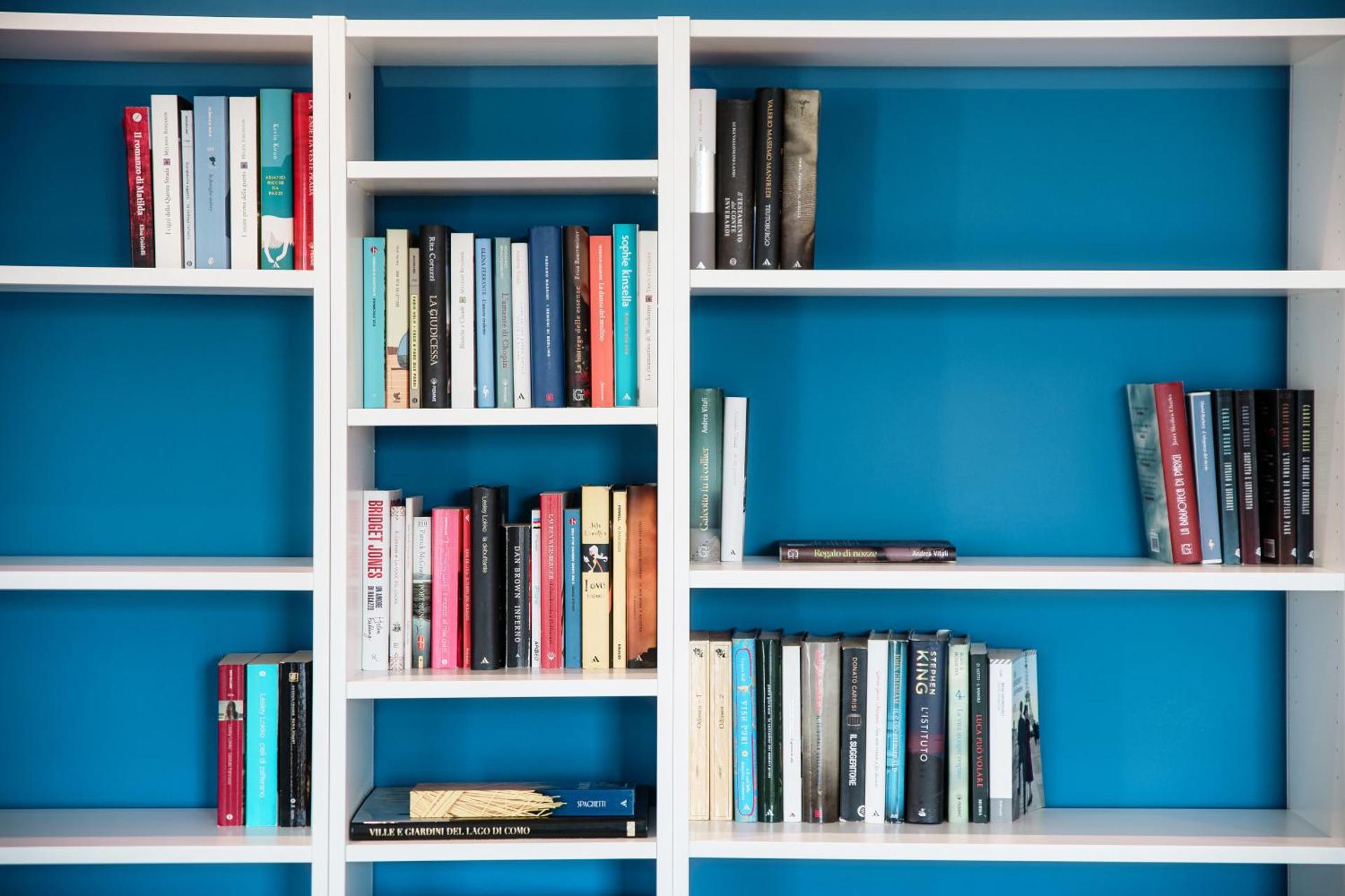 An armchair on the Lake