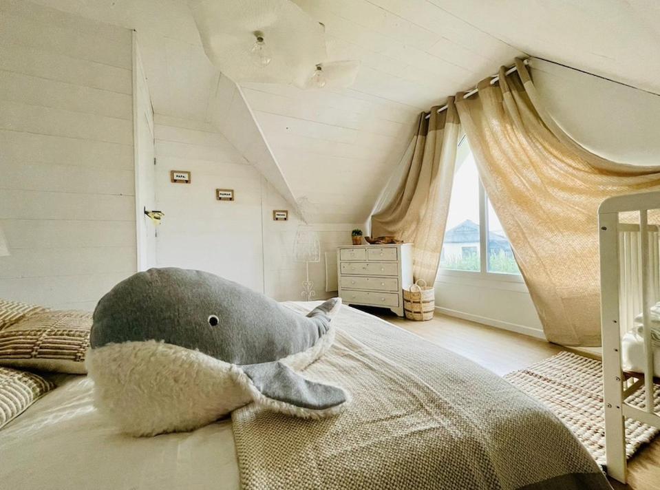 Maison Maillots et Bigorneaux, 15 pers, jacuzzi, 40m de la mer