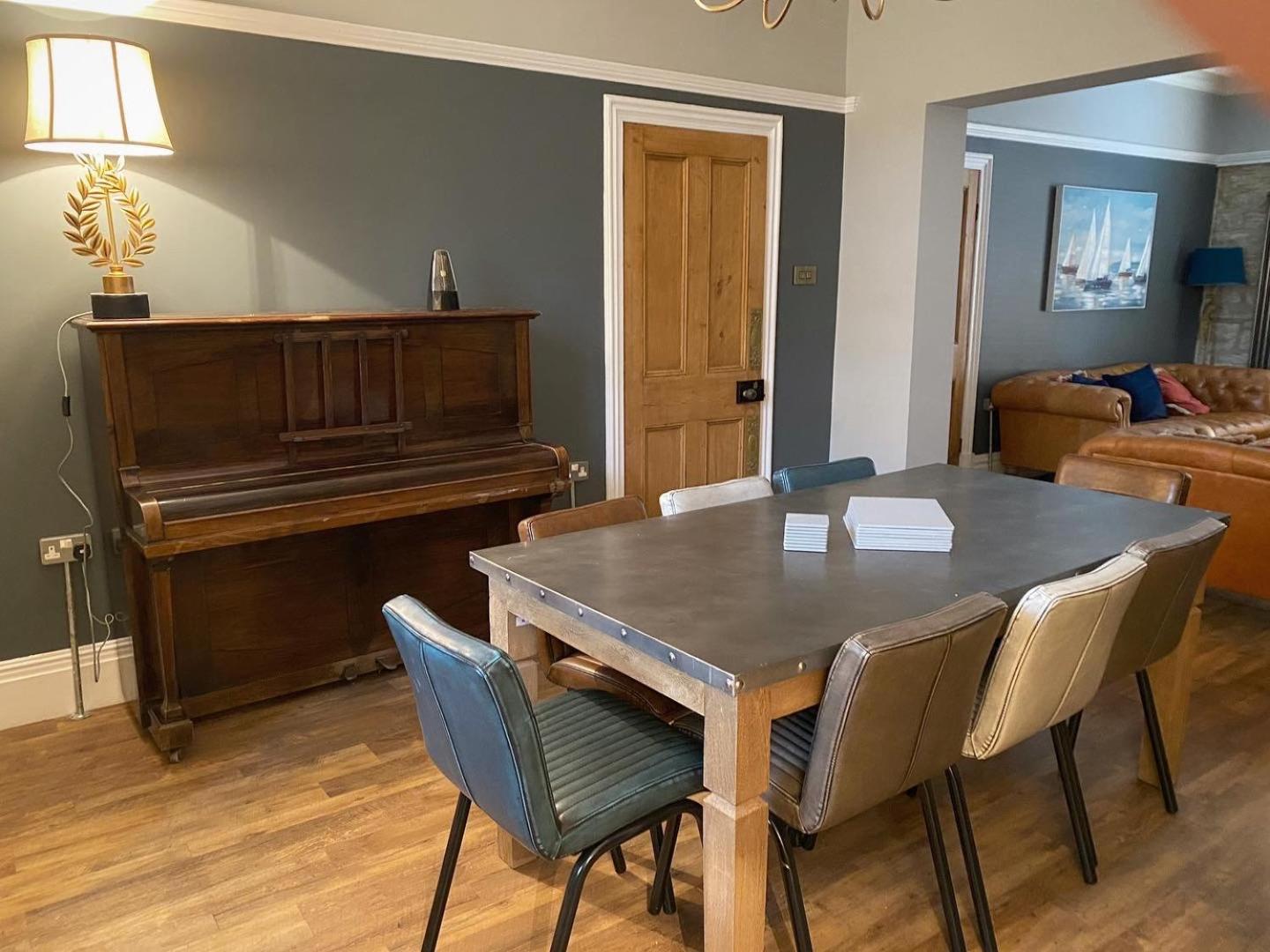 Farndale House-Hot tub