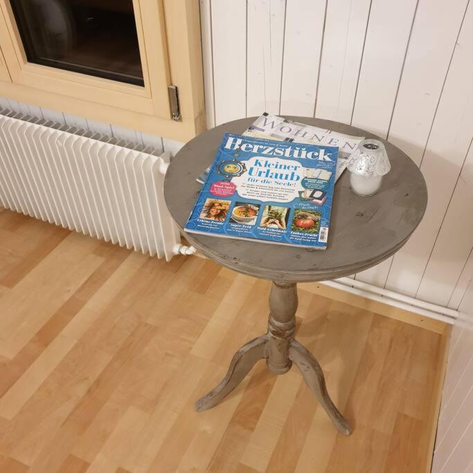 WHITE HOME IN AESCHI BEI SPIEZ