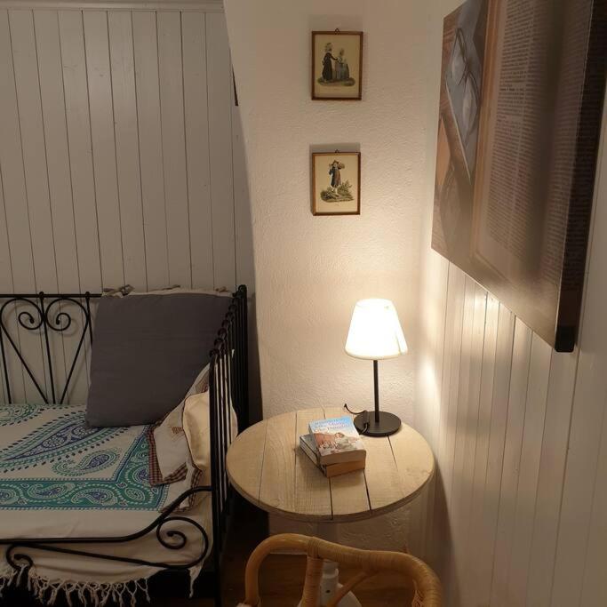 WHITE HOME IN AESCHI BEI SPIEZ