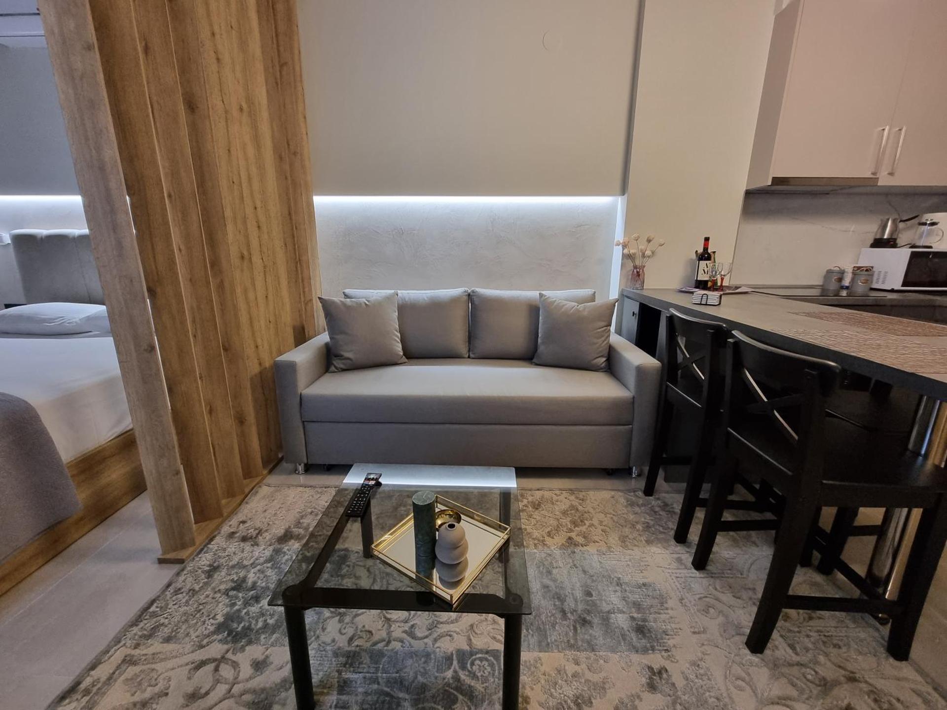 Iris City Center Premium Studio