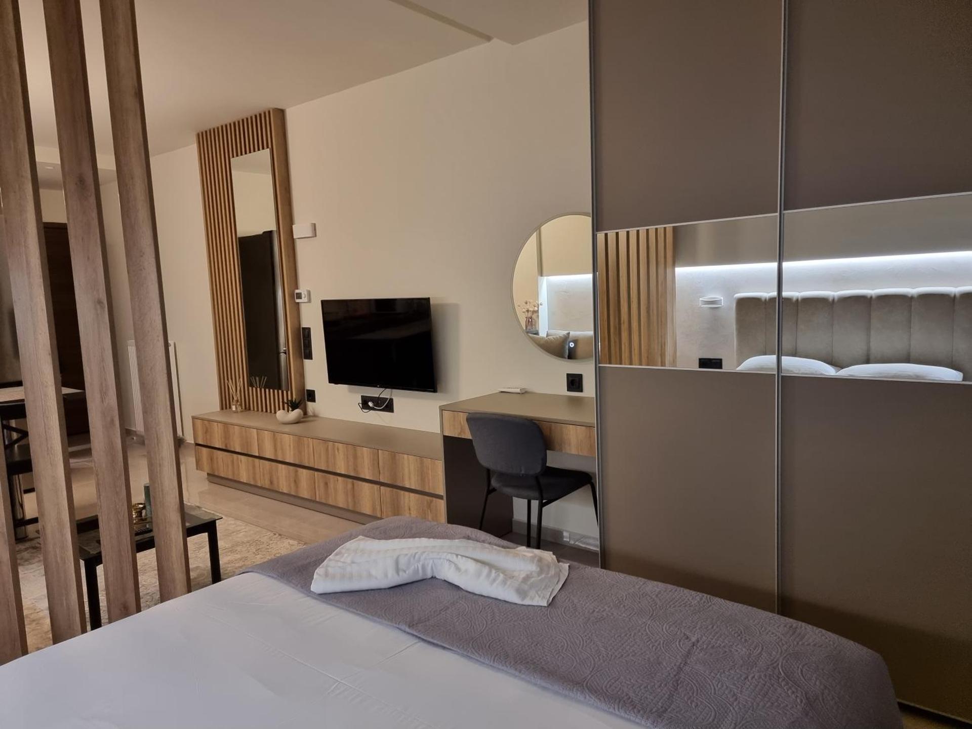 Iris City Center Premium Studio