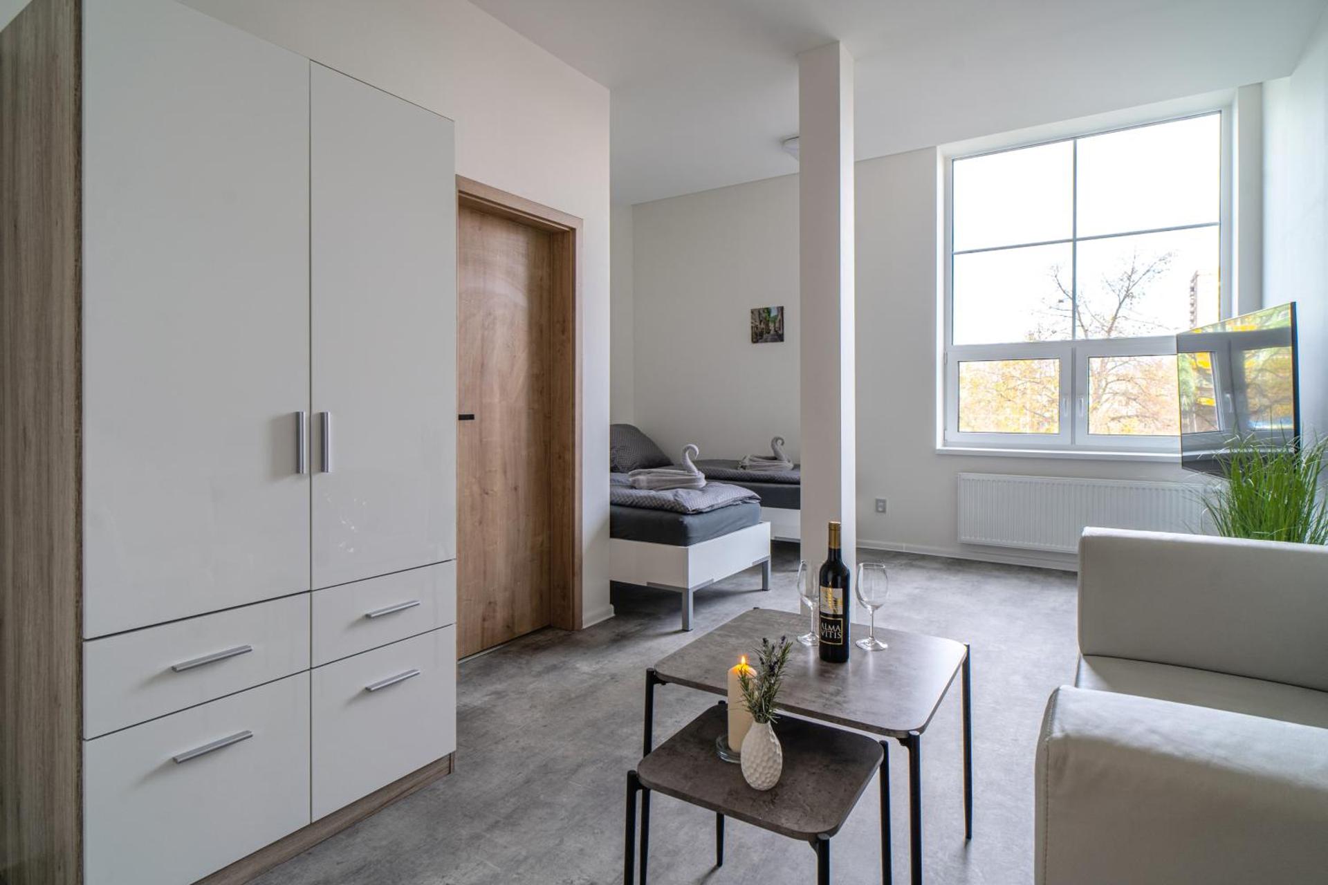 Twin Room with Private Bathroom