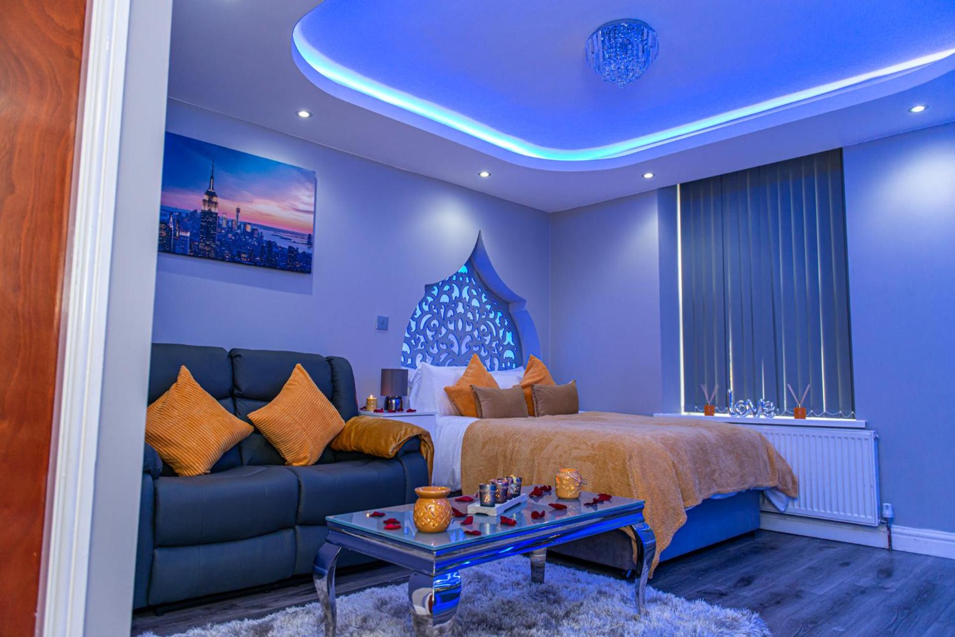 Deluxe Studio Apartment